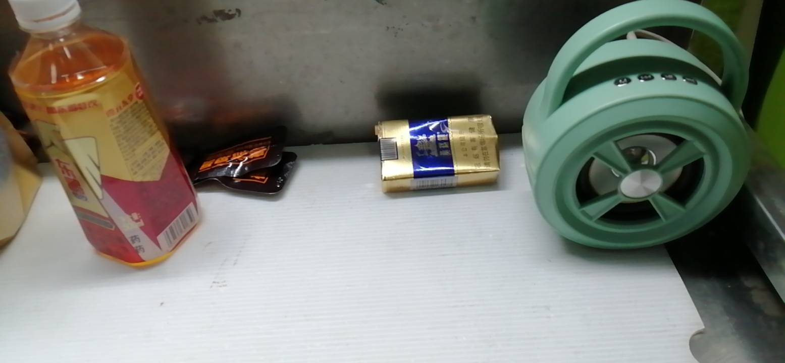 老哥这就是晚班消费

94 / 作者:专业吃席 / 