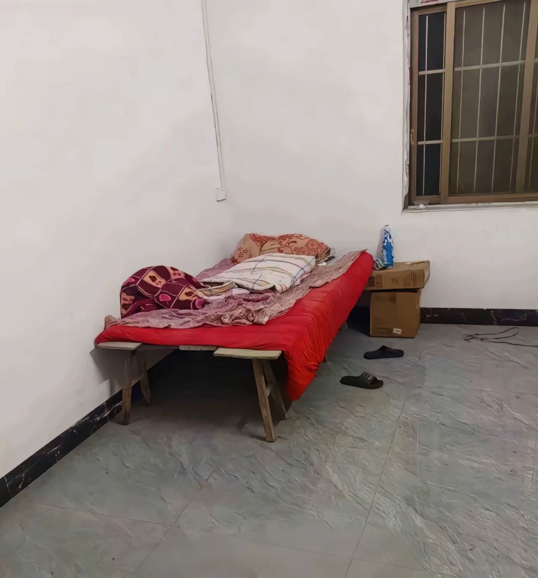 到家第7天 隐约感觉到老登看我不爽了

65 / 作者:人死鸟朝天 / 