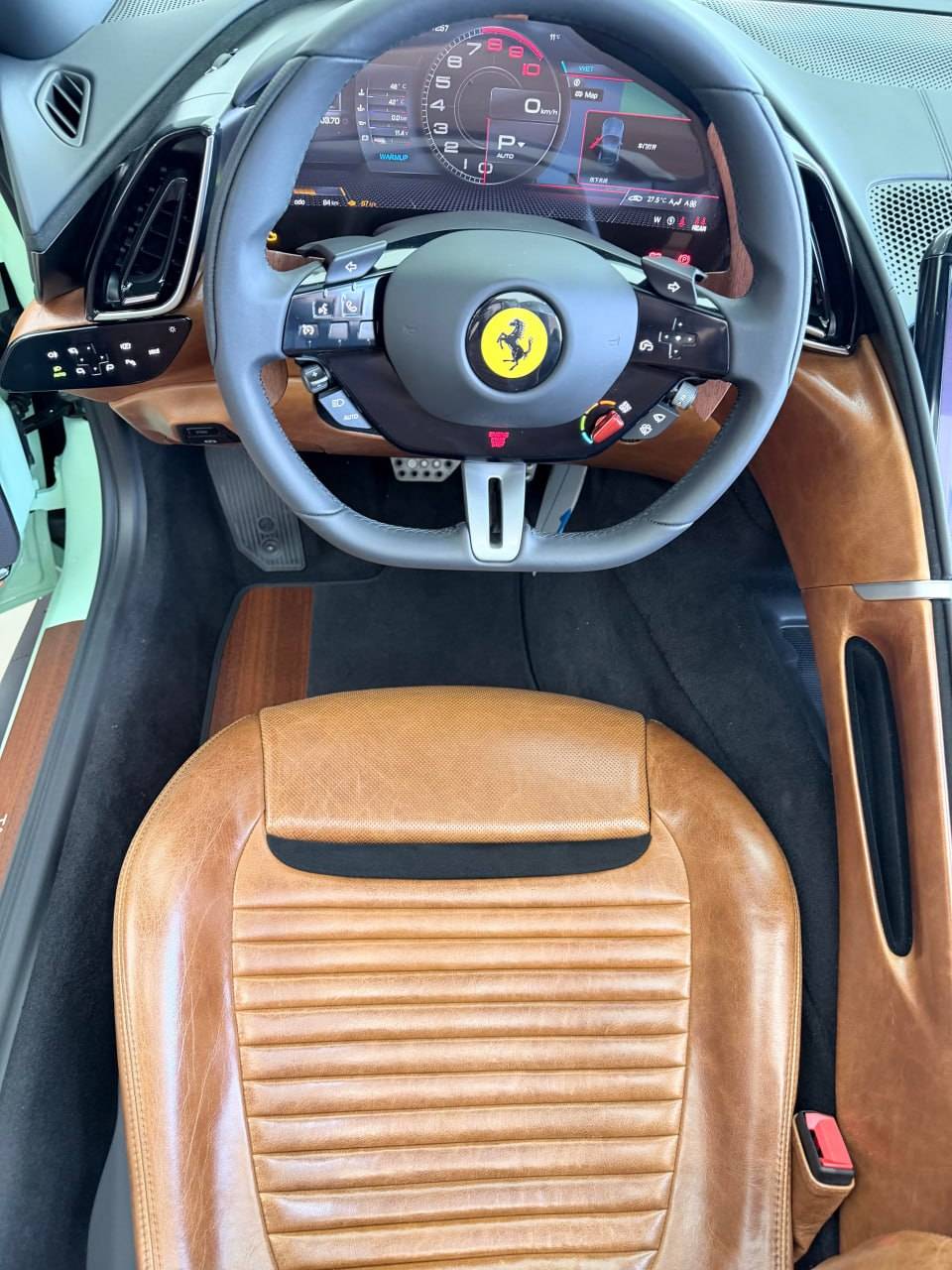 拿下，挂壁仔们鳖整天窝卡农里多出去走走接触上流社会。



38 / 作者:宰割宰武 / 