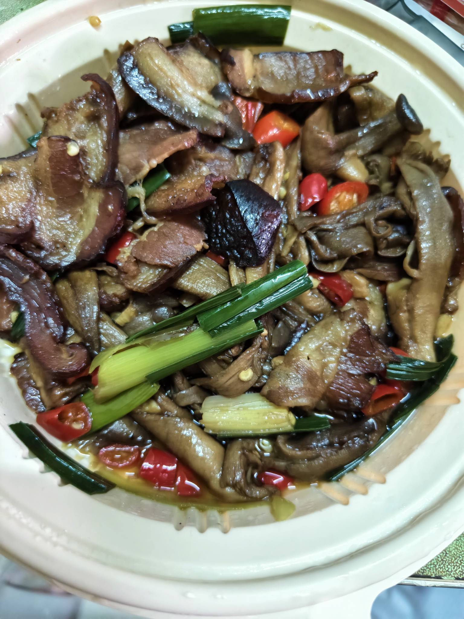 今天全是打卡社区，睡觉你们慢慢鲁吧。

63 / 作者:情有独钟。 / 