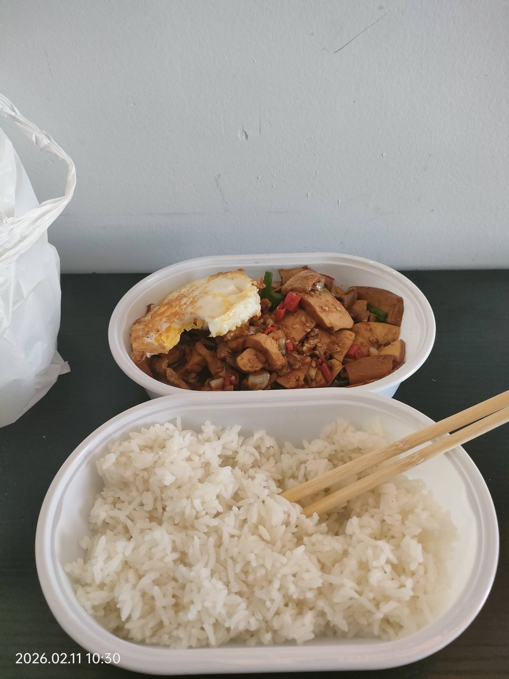 我靠，广东这边回去人这么多的？抢不到回家的火车票

64 / 作者:雅俗共赏2021 / 