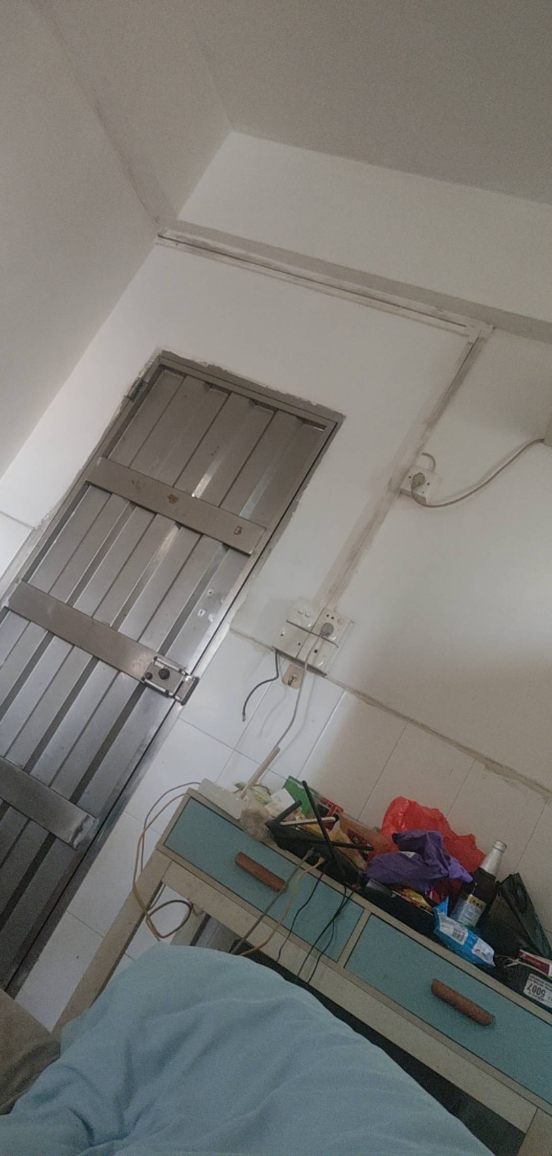 明天坐火车回家 6小时无座不知道能不能扛得住



90 / 作者:啦啦啦啦啦乖乖 / 