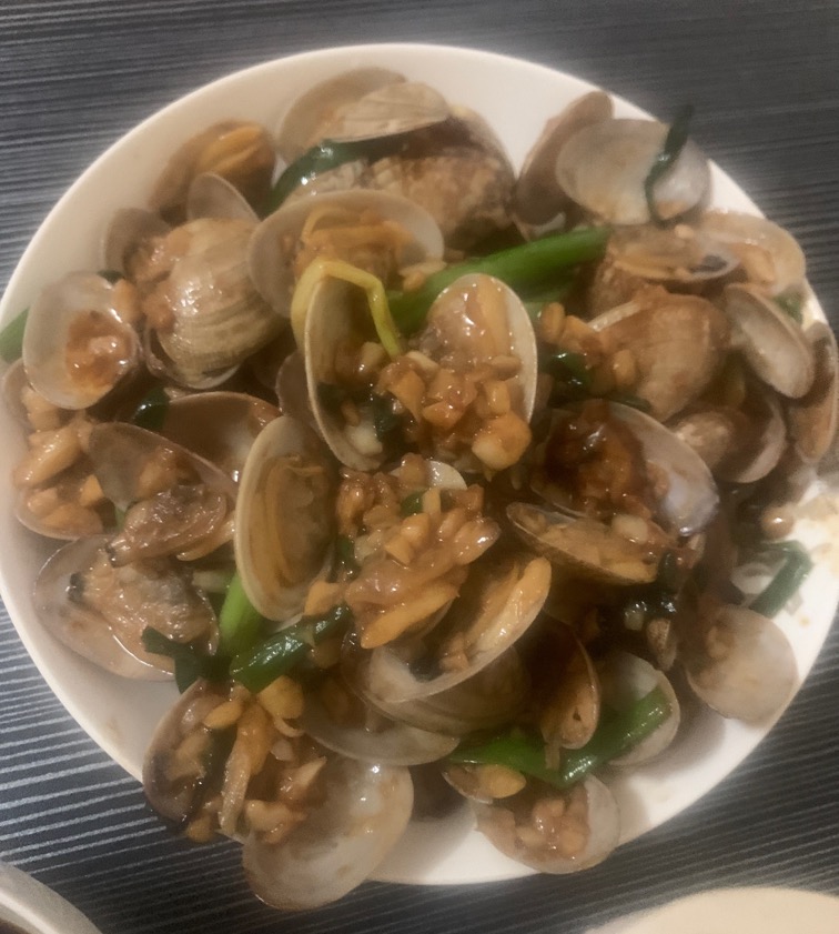 吃 老哥们 我住的众


65 / 作者:小鬼是魔鬼 / 