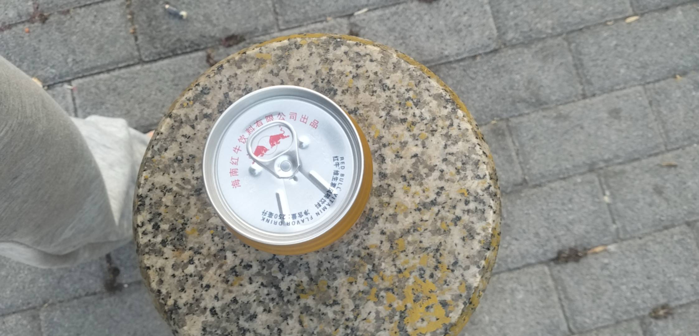 好饿啊！三天没吃饭了有没有毛毛？

62 / 作者:尛•牛•氓 / 