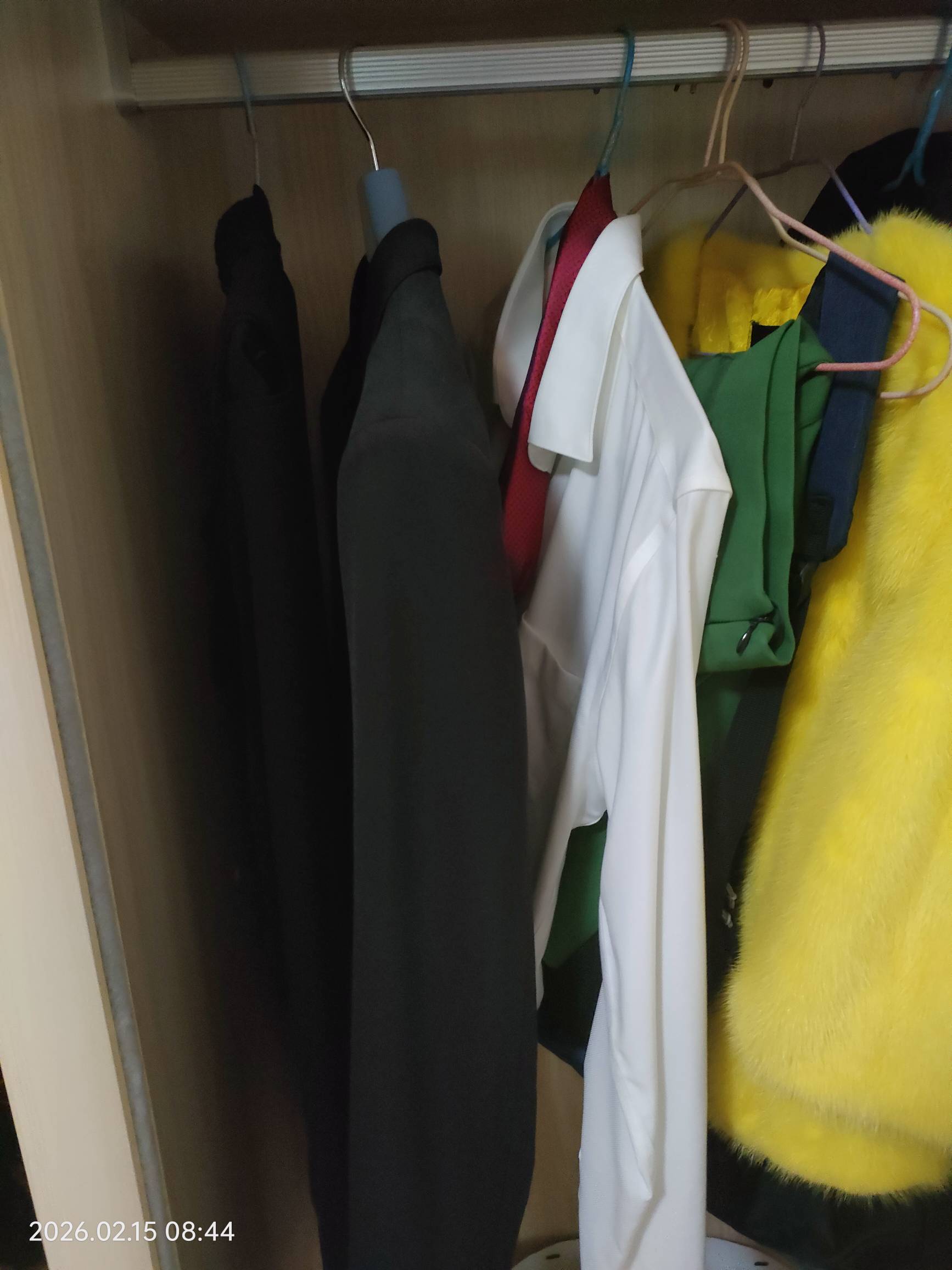 老哥们，结婚时买1000多的一T西服衬衣领带+皮鞋，能走黄鱼出掉不，就穿过一天

85 / 作者:雅俗共赏2021 / 