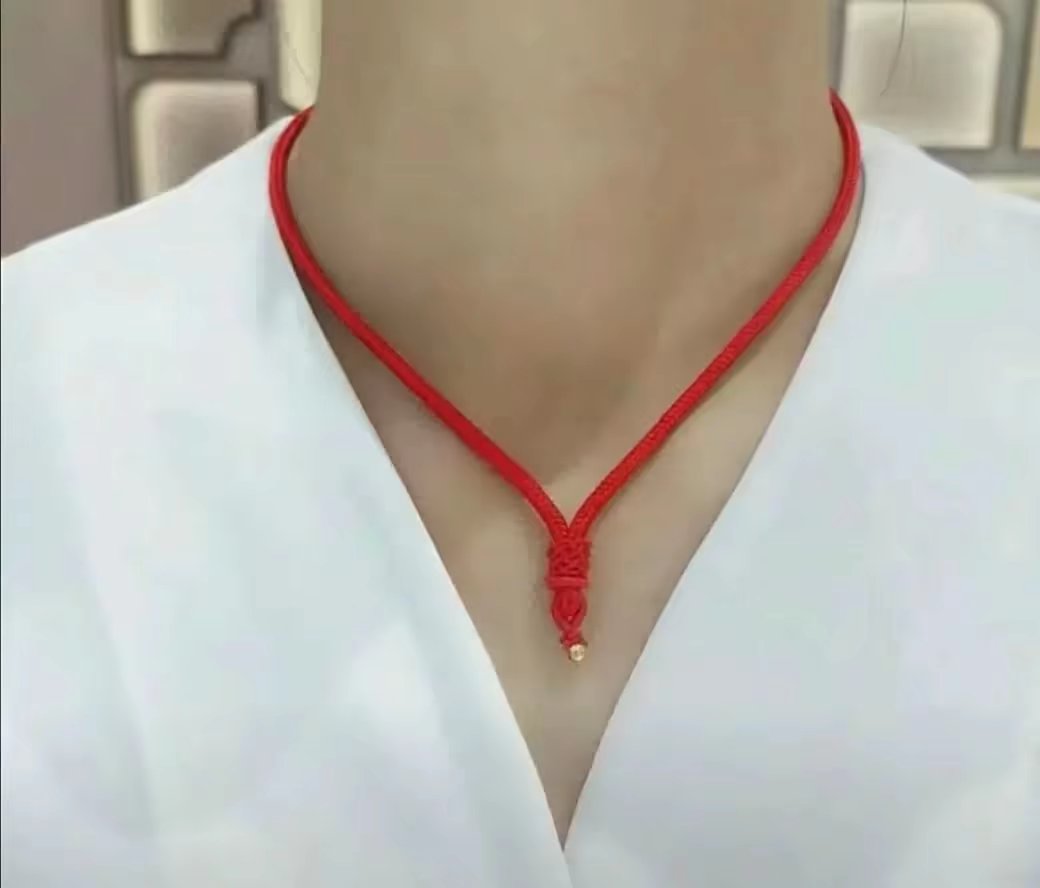 听说最近黄金涨价了，想拆下来拿去卖了回血

86 / 作者:季伯长 / 