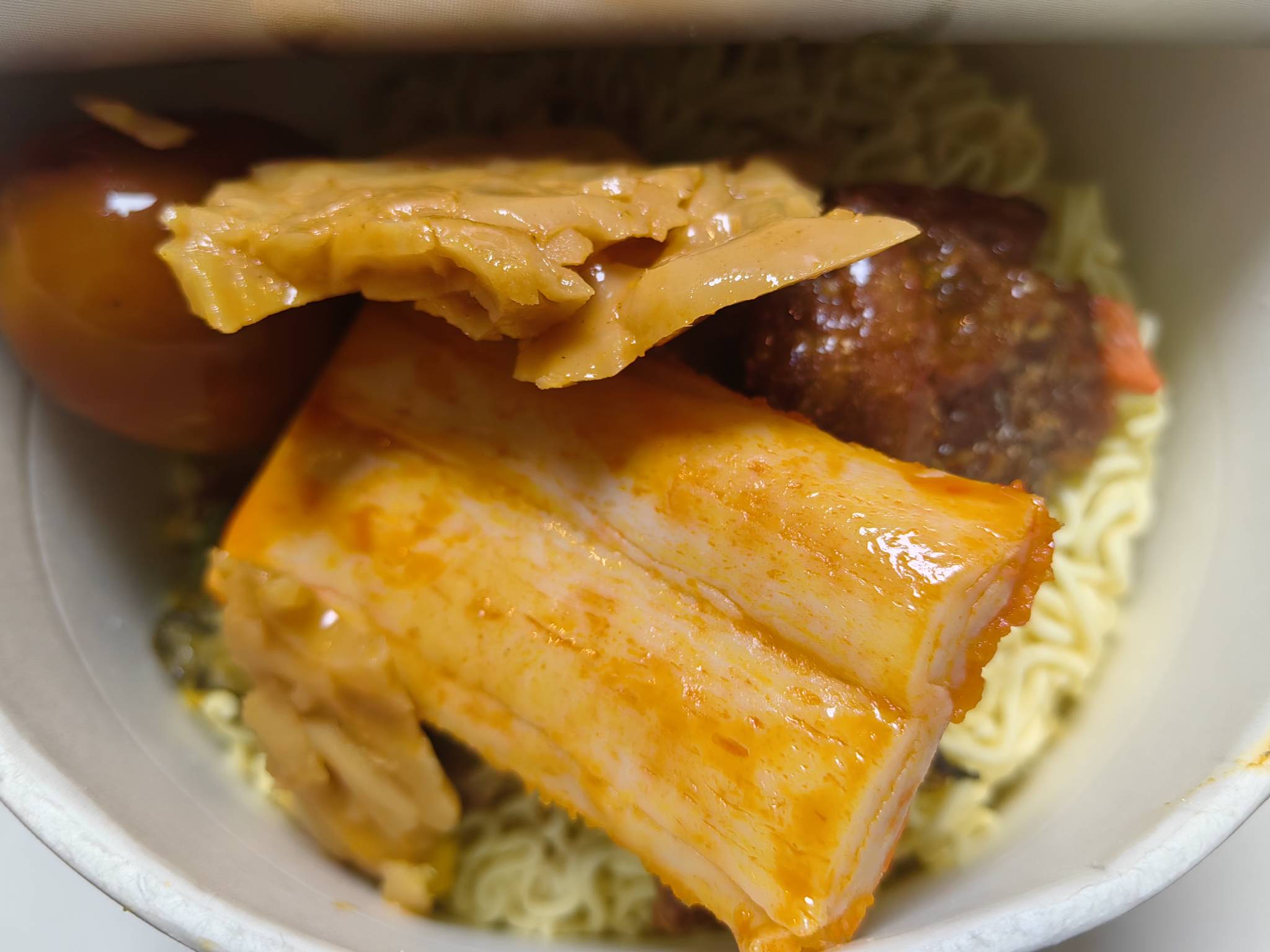 过年了各位老哥，误闯天家了属于是。

82 / 作者:勾卡 / 