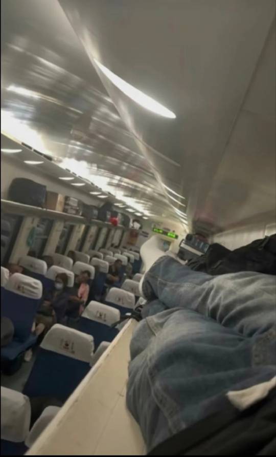 回家过年了，好累老哥们

70 / 作者:曾勇1 / 