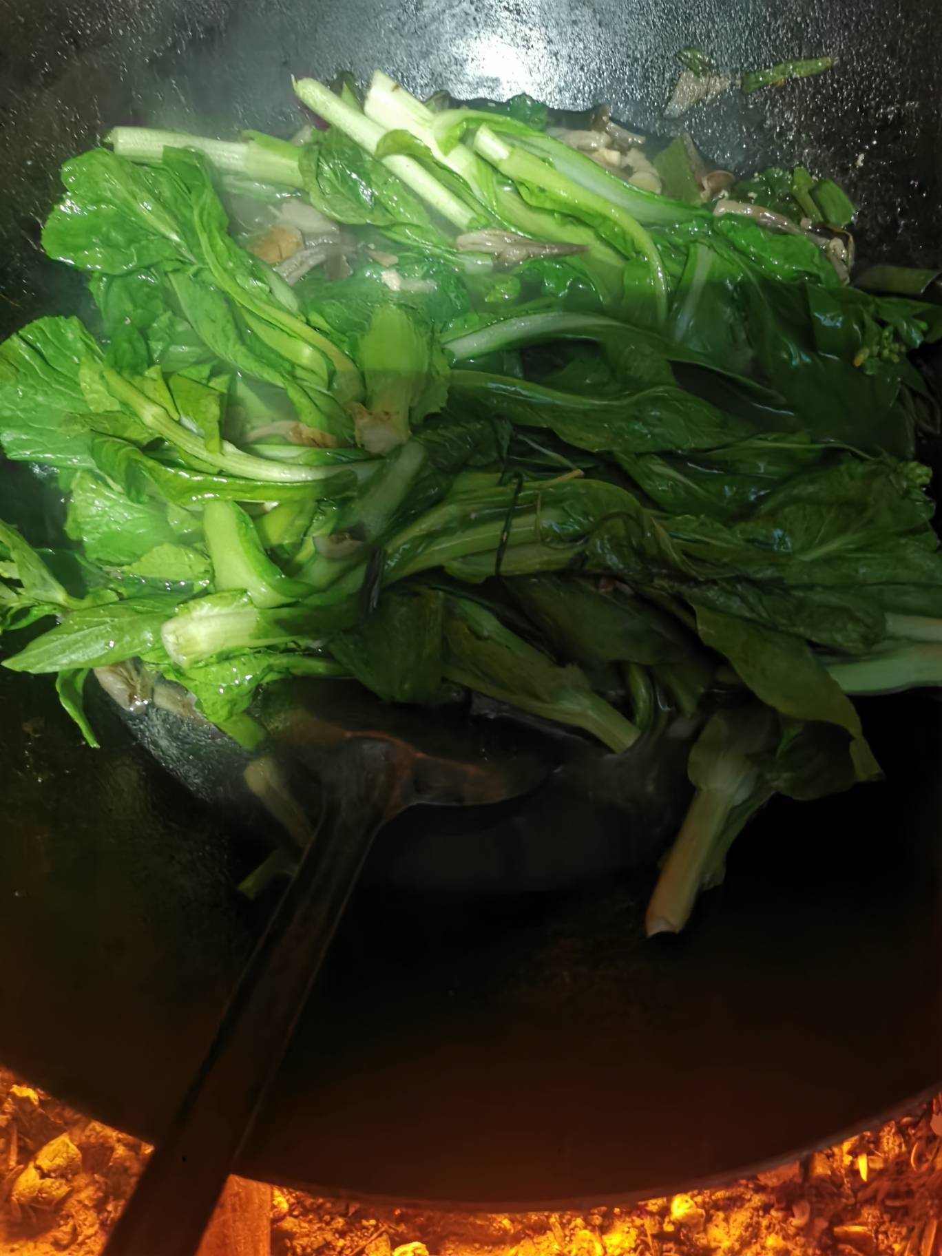 不努力过年只能吃青菜了

78 / 作者:果然一道 / 