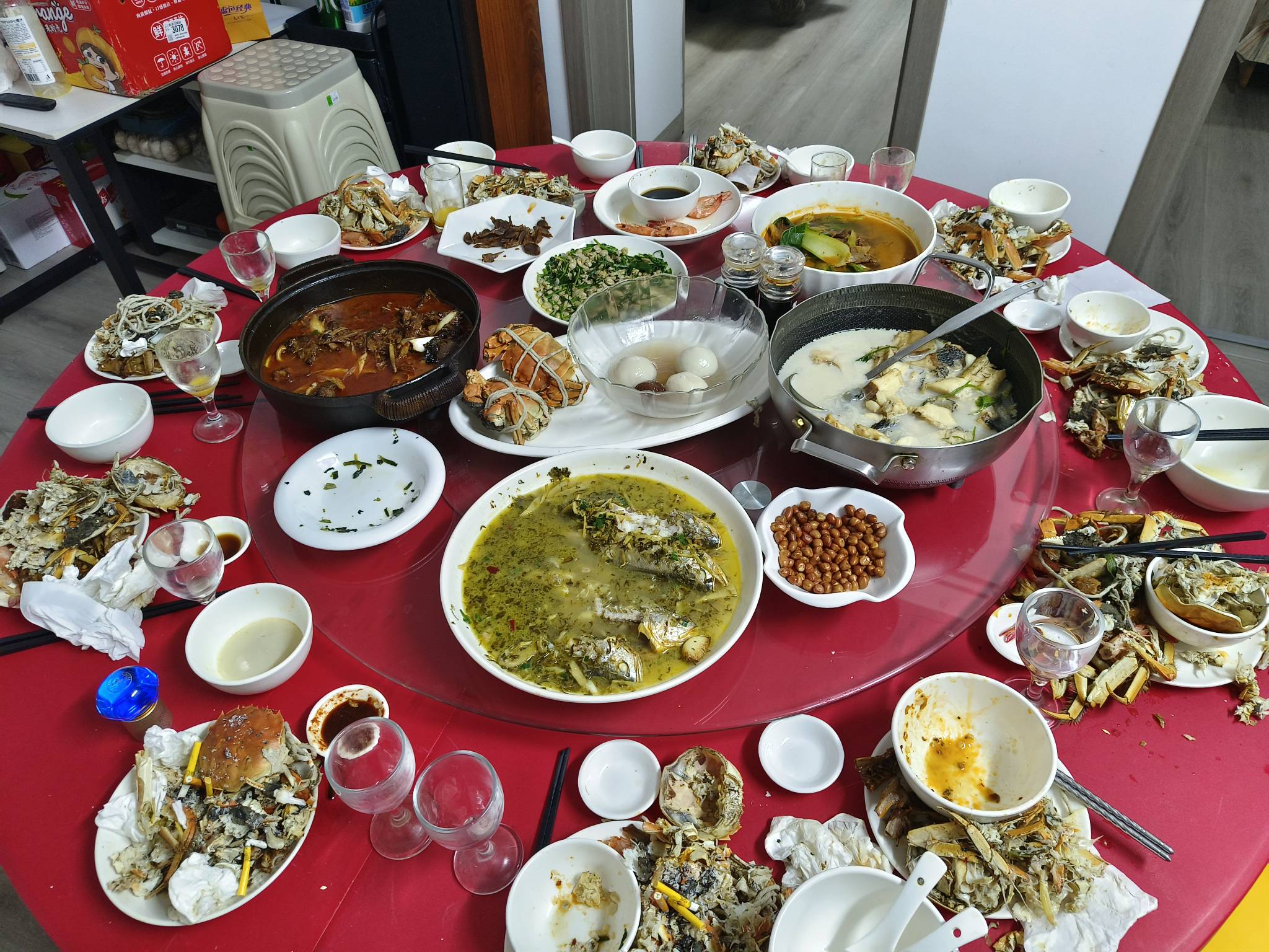 老哥们吃饭没？

27 / 作者:91顾惜朝 / 