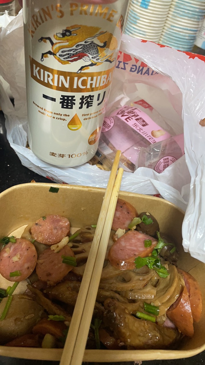 明天又要出几百买菜钱，！来什么客人吗，我自己一顿泡面就解决啦

59 / 作者:溜达发财 / 