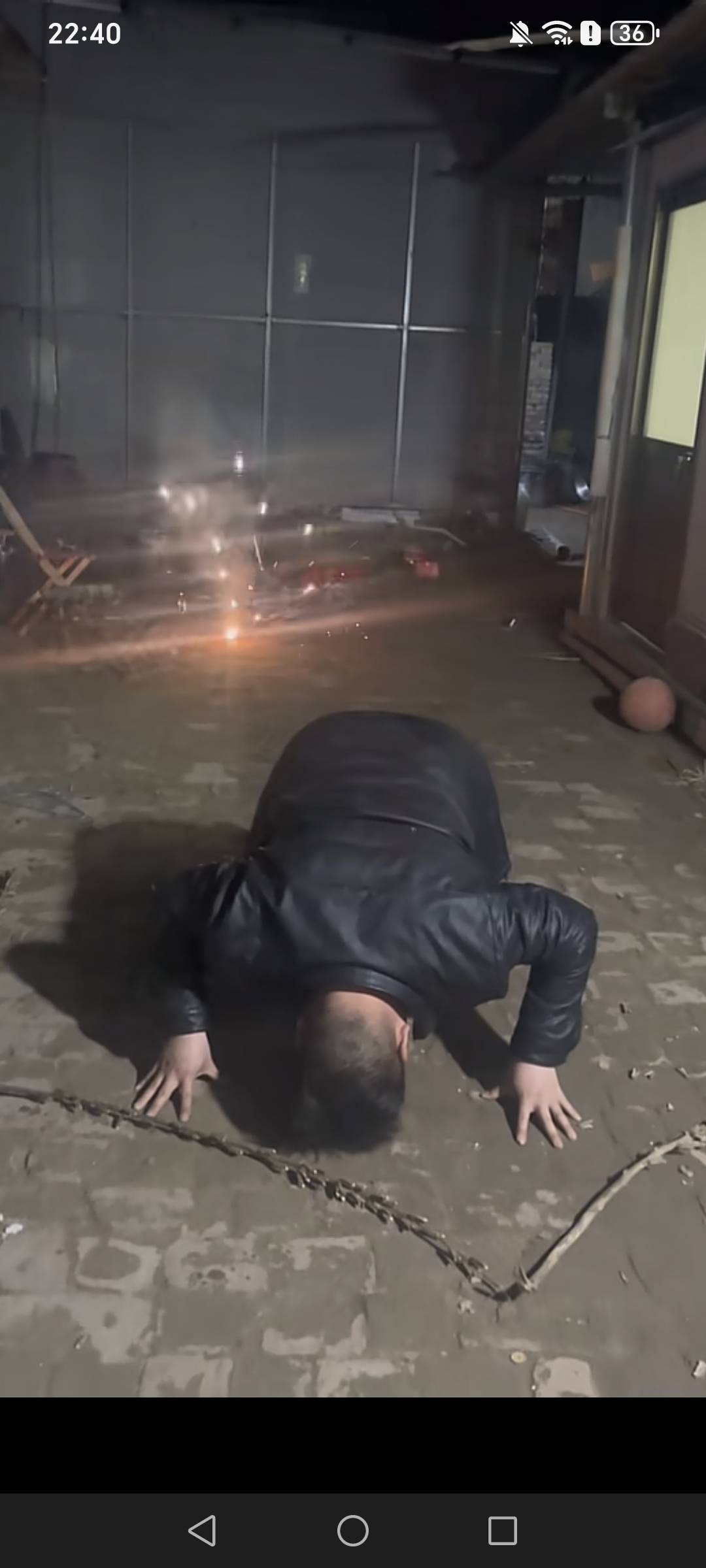 新年也是有人给我拜上年了

48 / 作者:挂比了救我鸭 / 