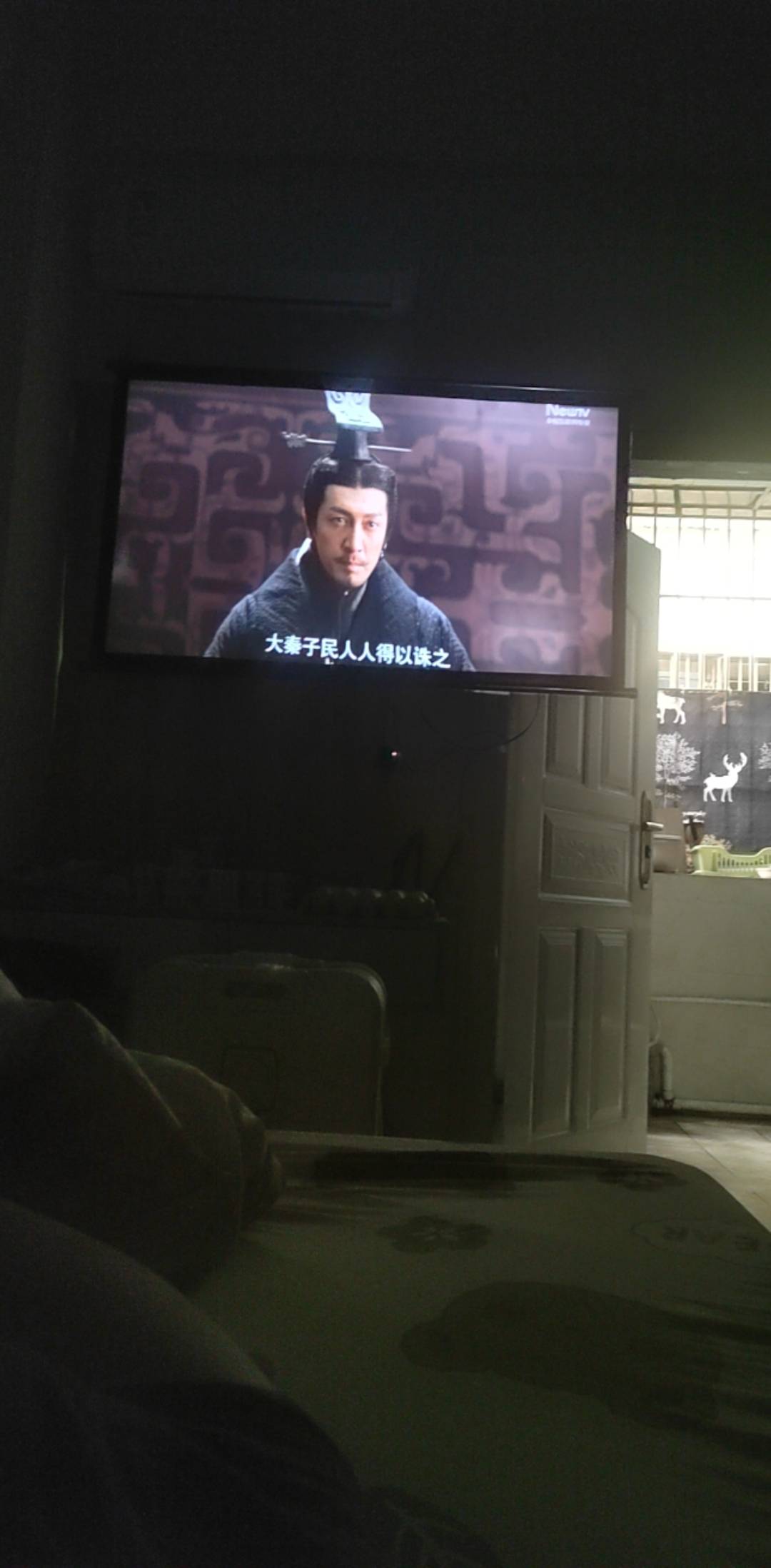 老哥们这么努力吗？明天就想着找工作了？我是躺到下个月10号在上班

29 / 作者:挂比了救我鸭 / 