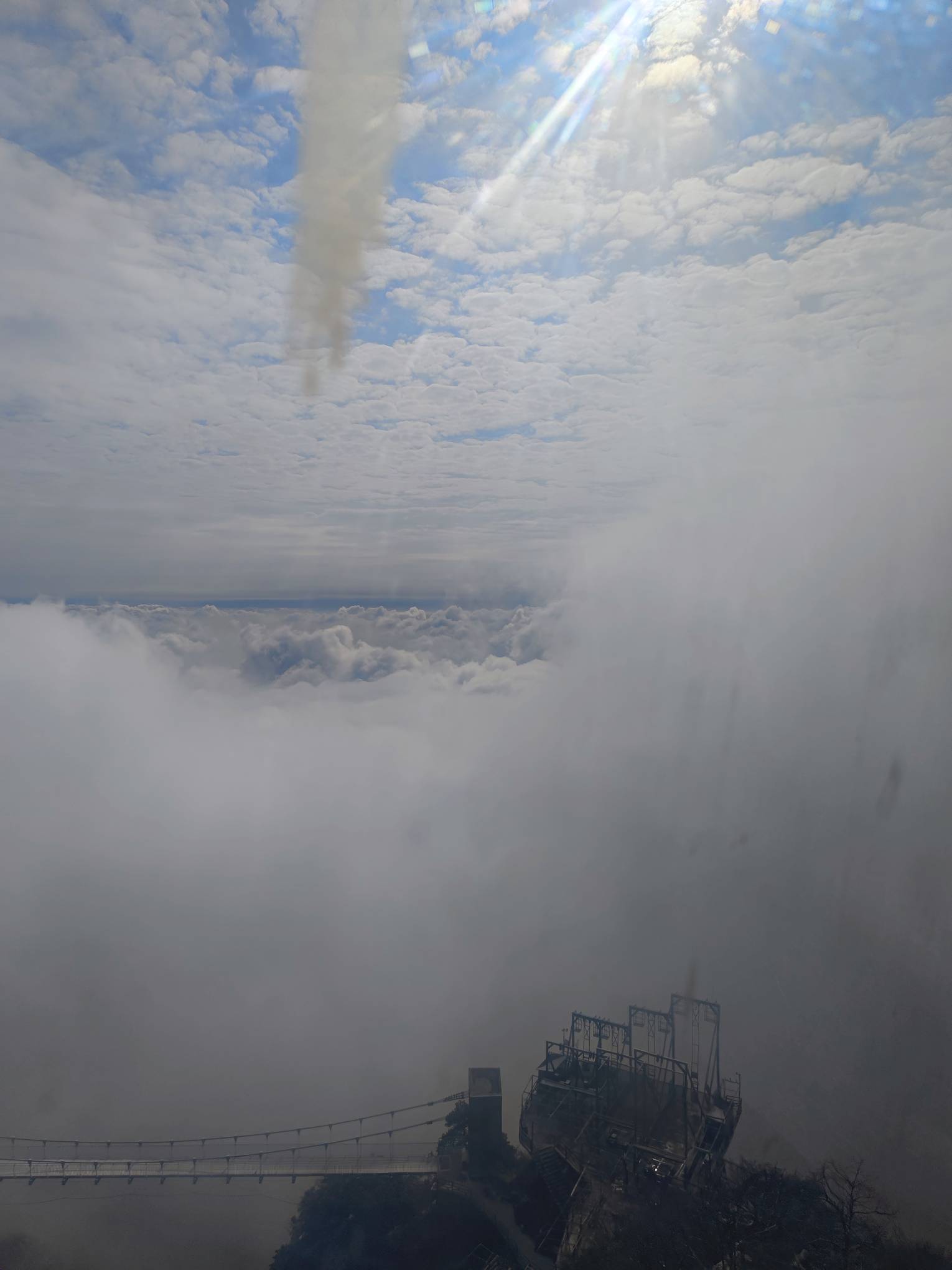 挂壁雪场干日结 一天300快 包吃住 干3天了

38 / 作者:上岸好吗小王 / 
