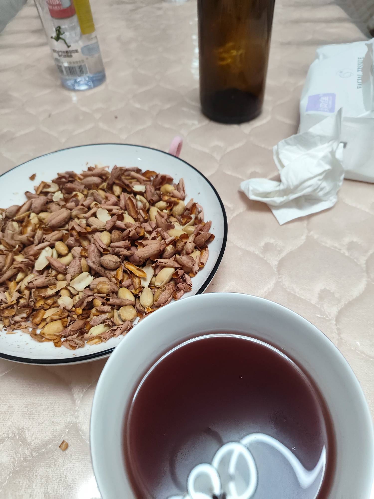 老表们，家里四兄弟，一个姑姑给三个哥哥都一人发了188红包，就我没有，这是为什么，48 / 作者:赵匡一 / 