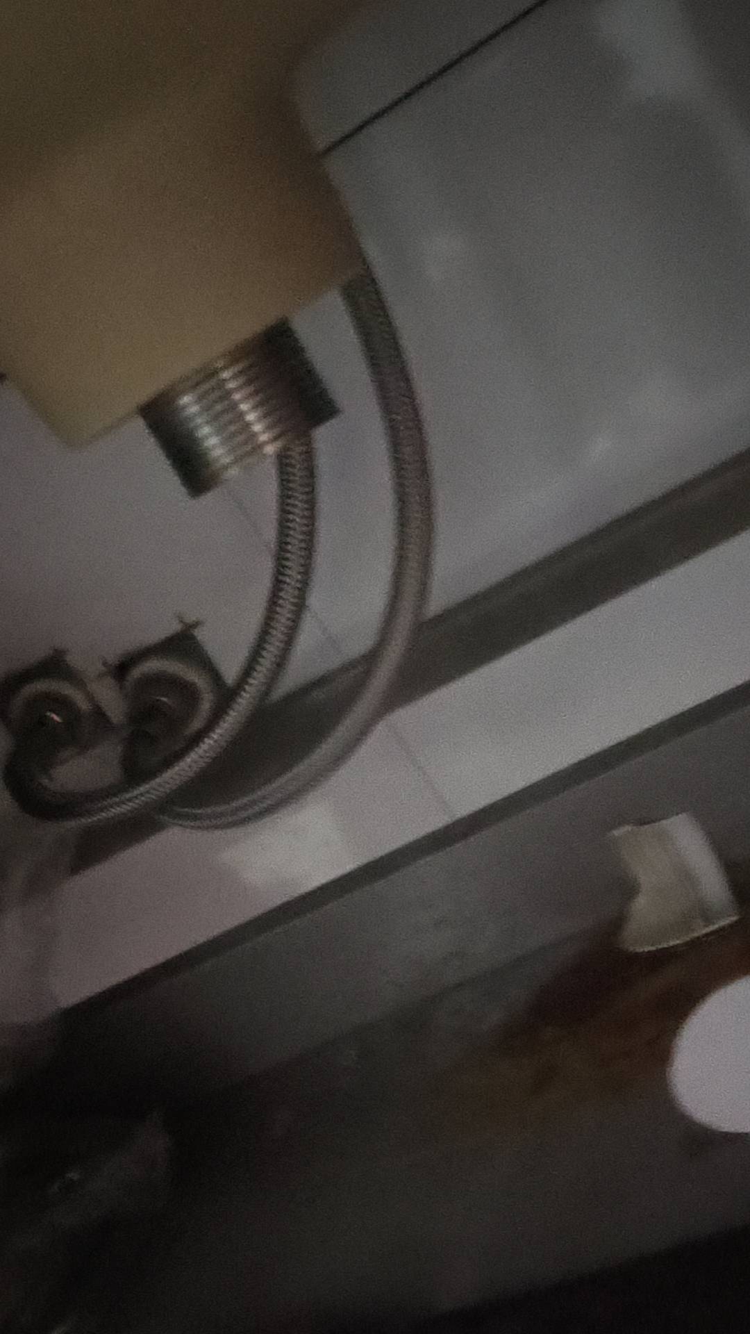 老哥们，找女朋友一定是自己找，相亲对象比自己找的还要难和她聊天要被气死，还动不动54 / 作者:晨光啊 / 