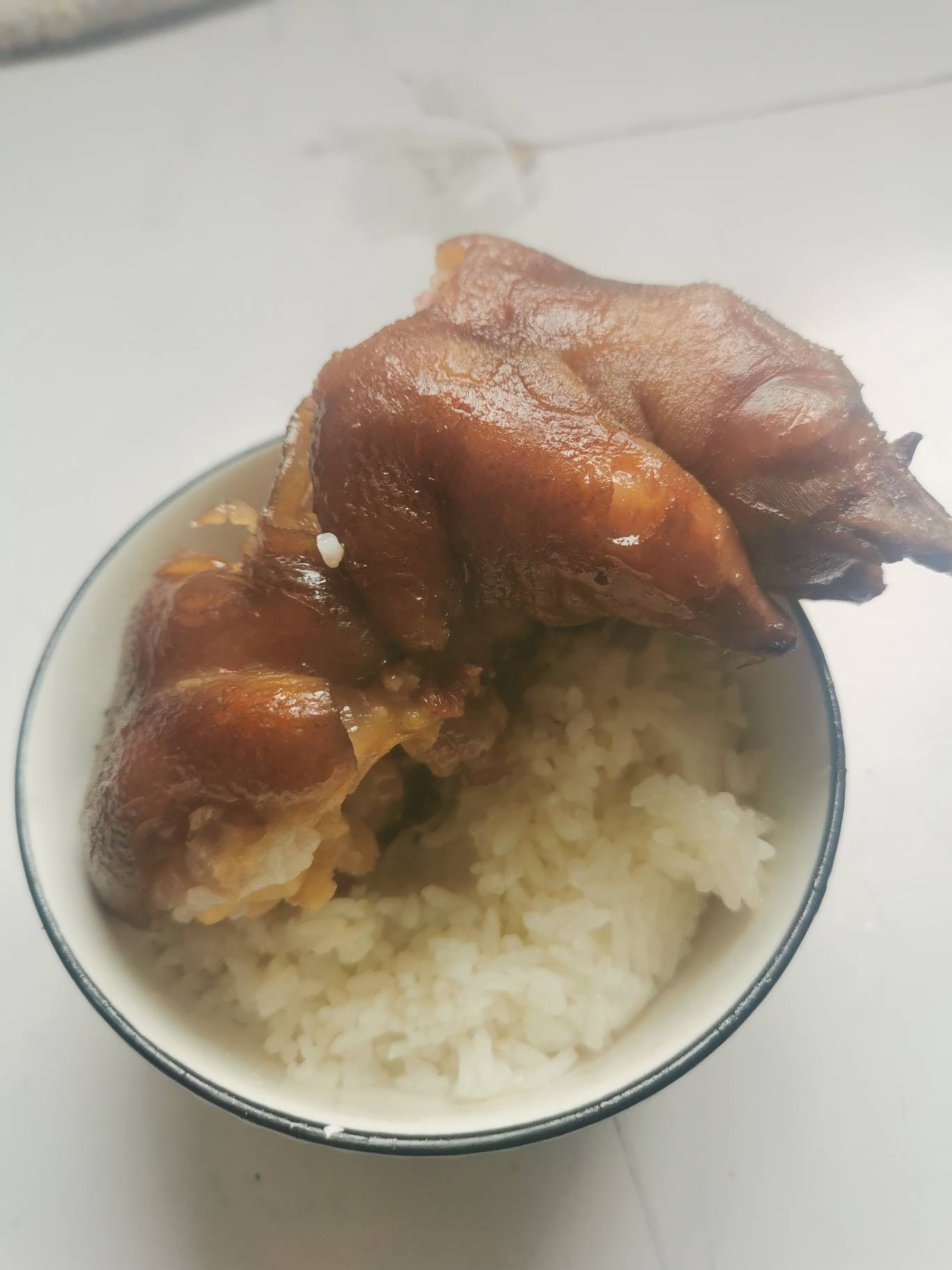 吃个熊掌找工作了

96 / 作者:果然一道 / 