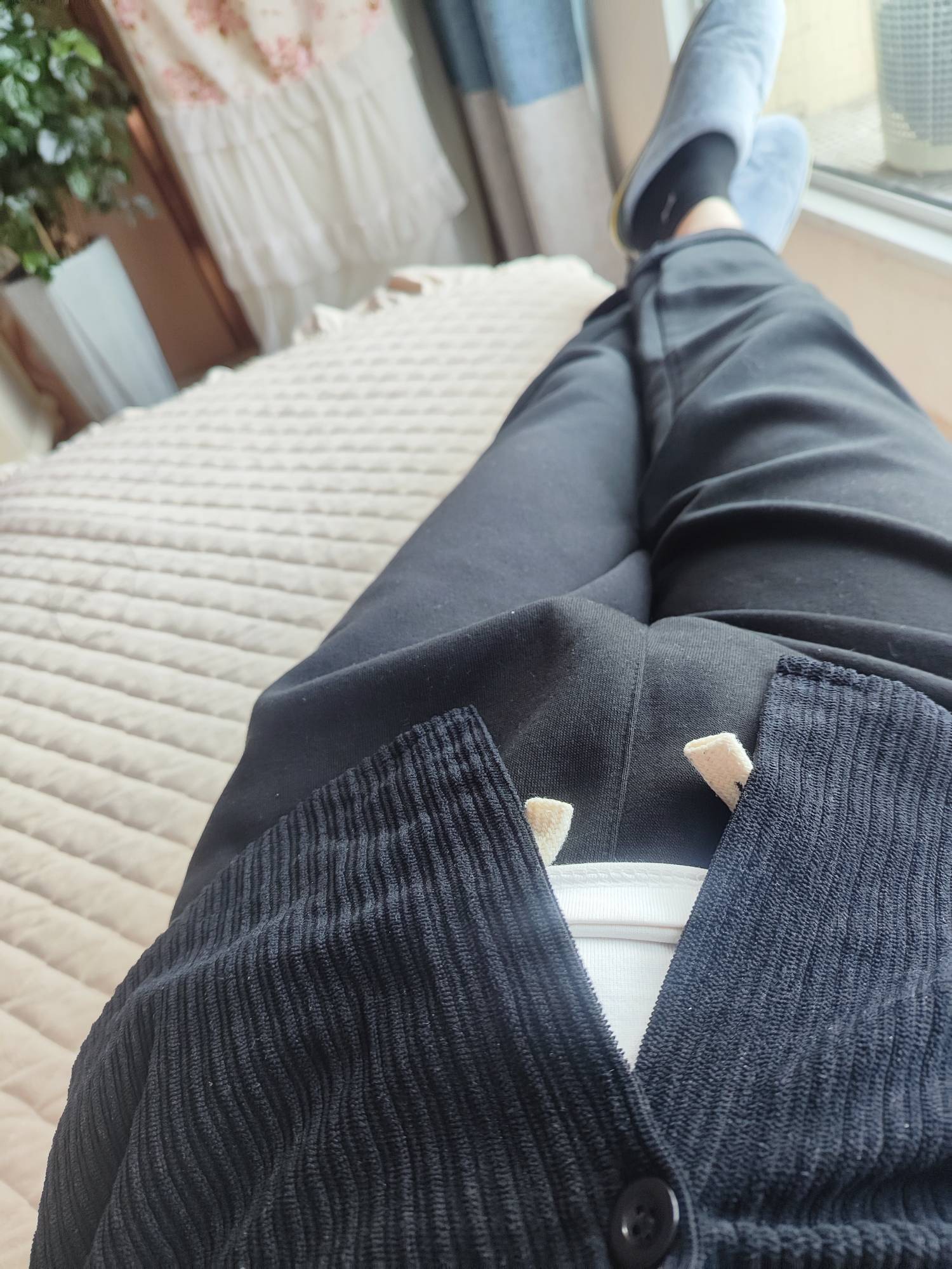 老表们，你们打算躺到几号出门大螺丝啊，我身上还有3.8个，一点也不想动

40 / 作者:赵匡一 / 