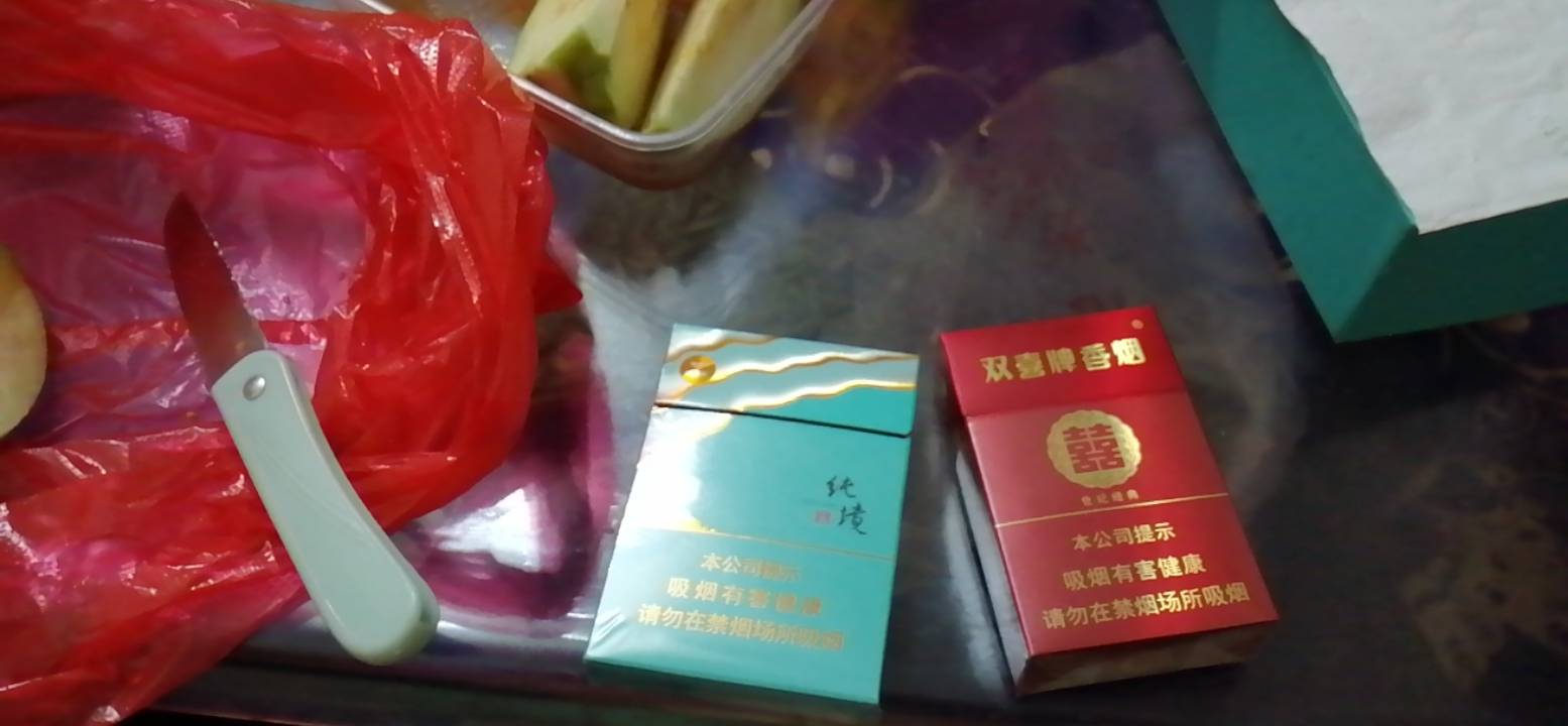 老哥那个好抽

60 / 作者:专业吃席 / 