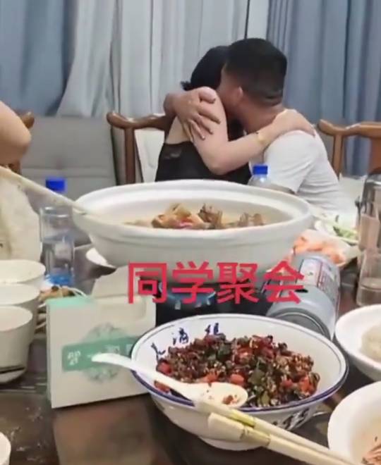 我滴妈别人都开工上班了，挂壁仔还没准备找工作，真的是光宗耀祖又载歌载舞了，继续躺87 / 作者:理理理66 / 