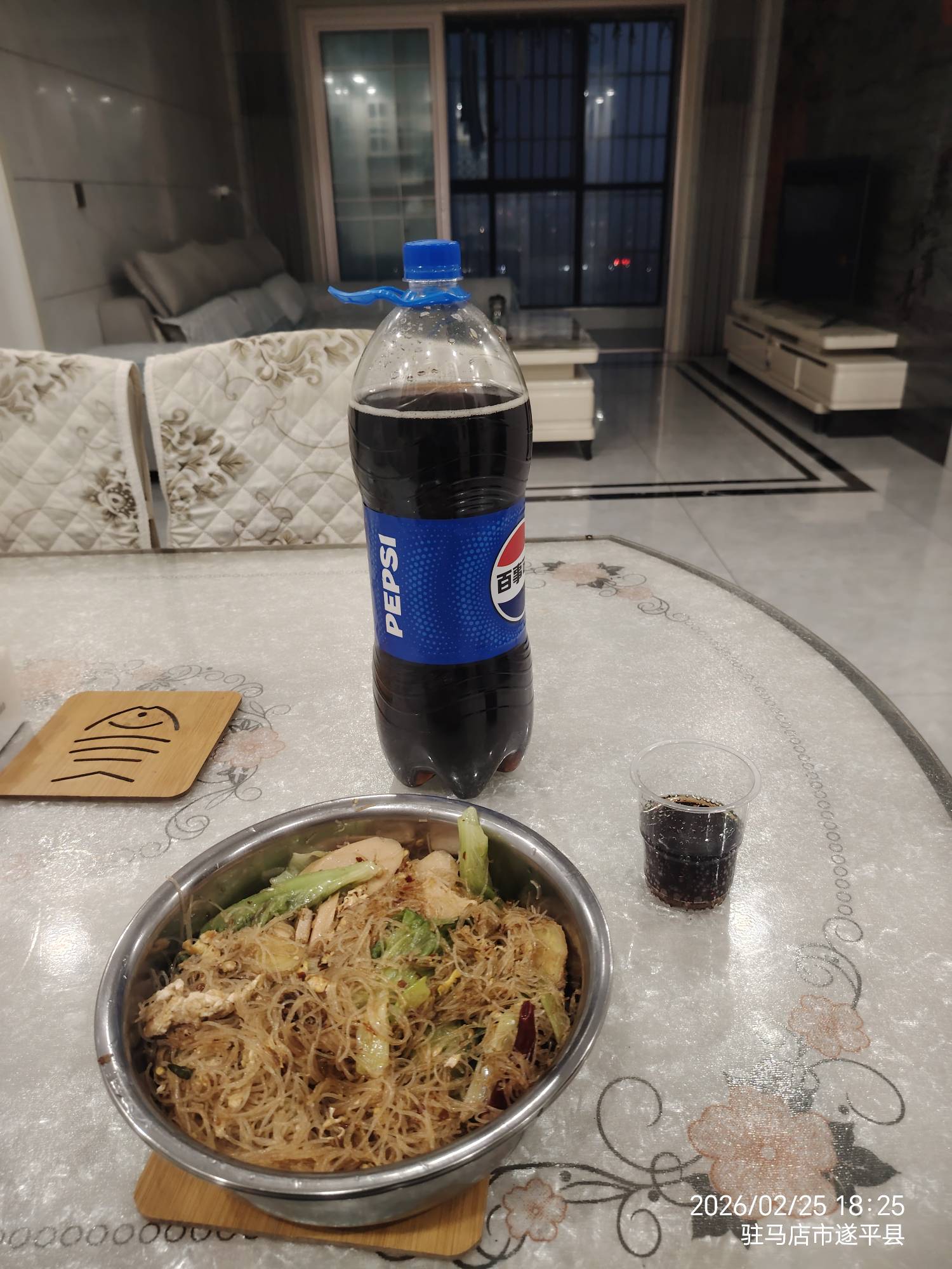 开饭开饭炒多了

13 / 作者:孩子闹不为难 / 