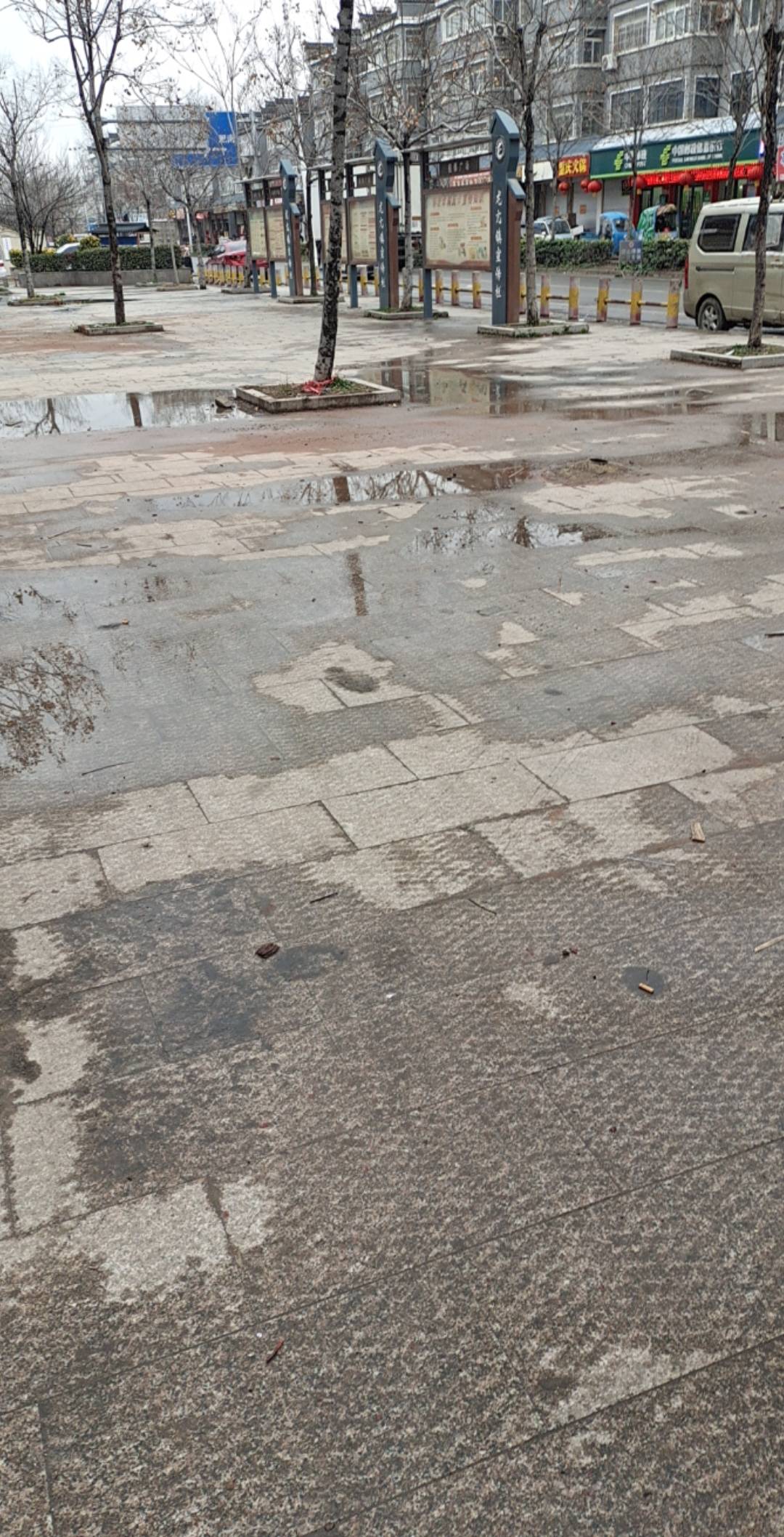 老哥们，好累啊，到老家了

42 / 作者:虾仁炒饭 / 