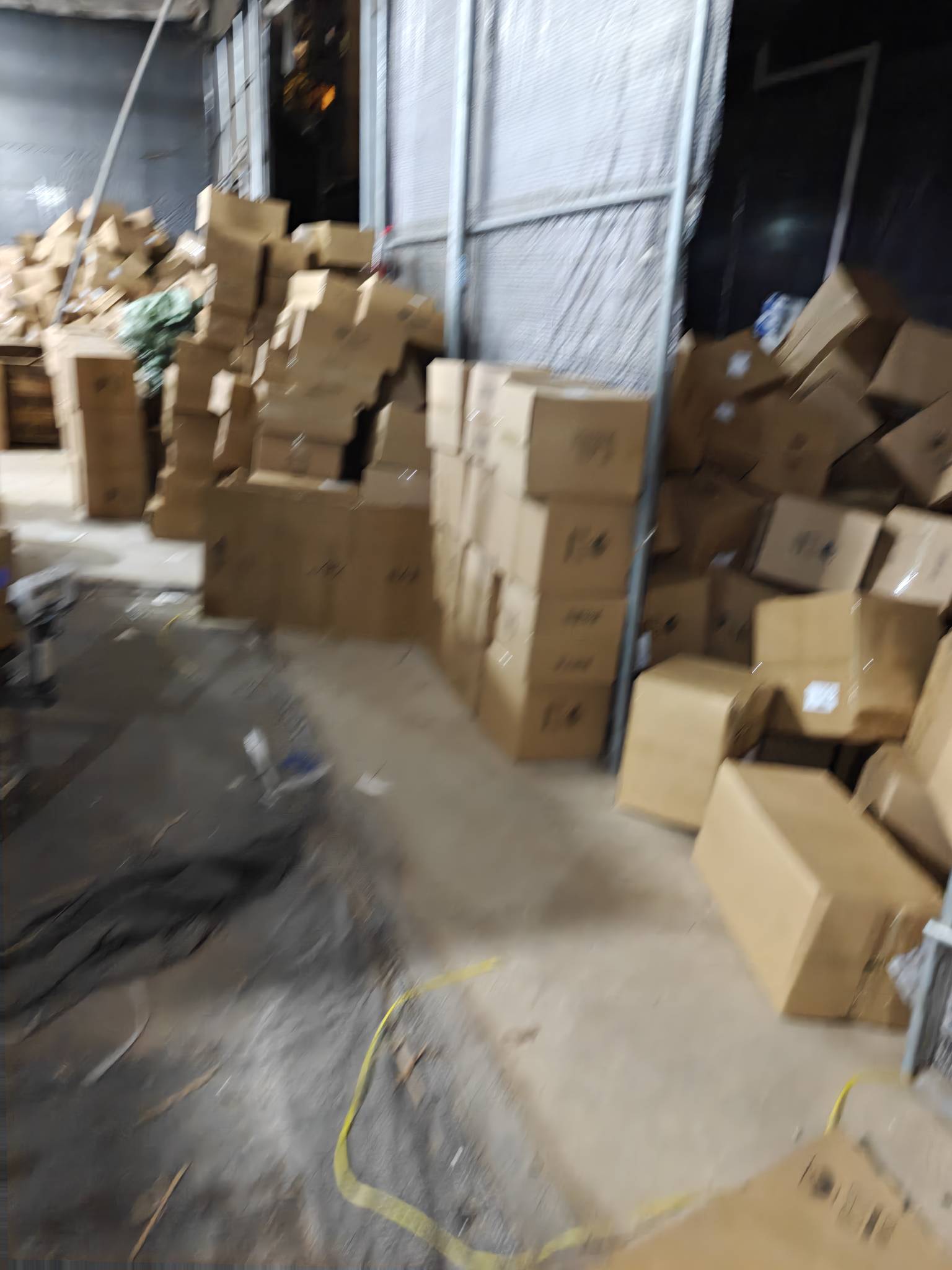 奥特曼在必，我已浑身发满力量，颤抖的汗水已经赛亚人状态，此时的我可以打爆一颗星球39 / 作者:世界本没有公平 / 