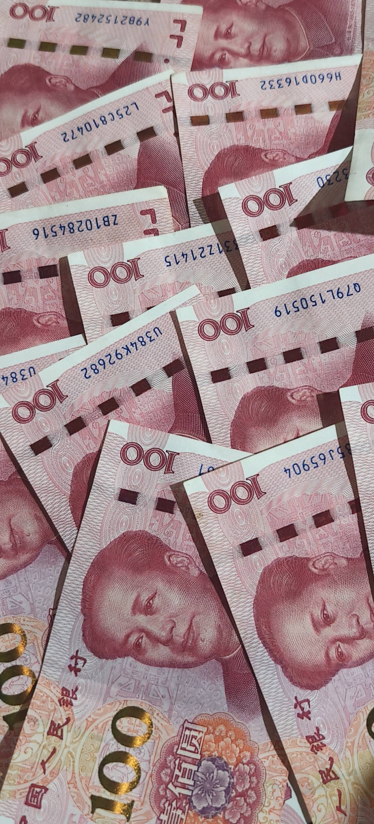 瓦片也有翻身日。东风也有转南时。
怕输的人永远赢不了。求稳的人，注定平庸。梭哈
等59 / 作者:离我这么近 / 