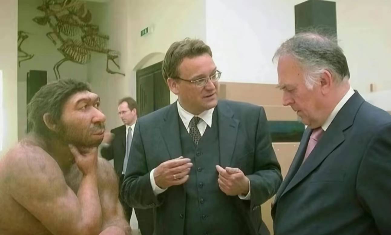 大毛，有钱的老哥速度买石油股份。一狼轰炸霉鹰油轮，.霍尔木兹海峡，中dong石油无法5 / 作者:君子之交淡如水 / 