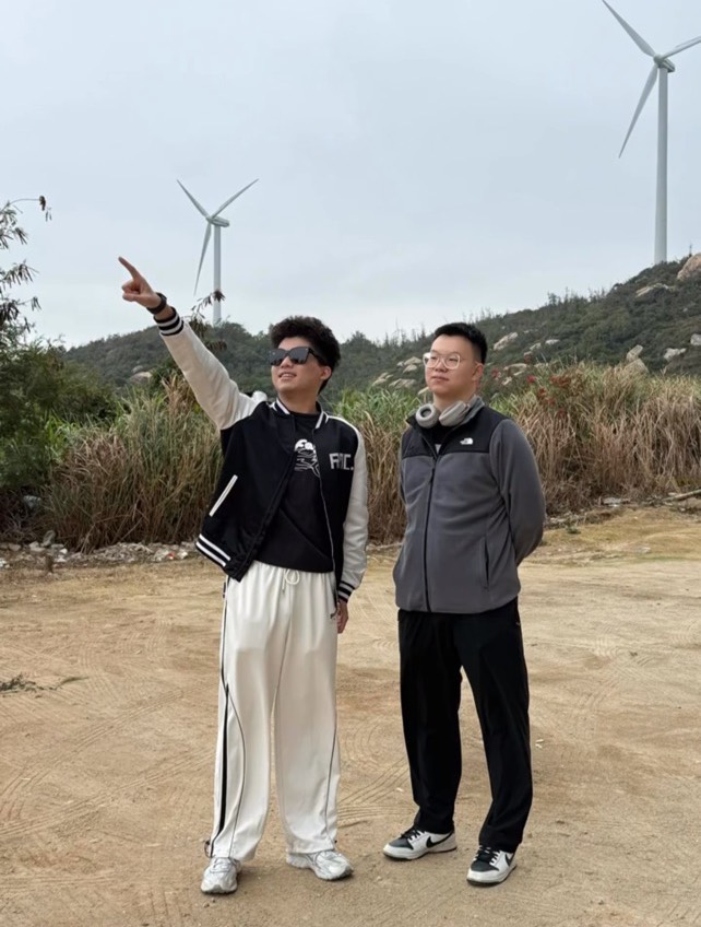 其实这种第一时间应该冲工会，包括工会电影票平台，12315不行就12345，这才是合理的维82 / 作者:阿生的故事 / 