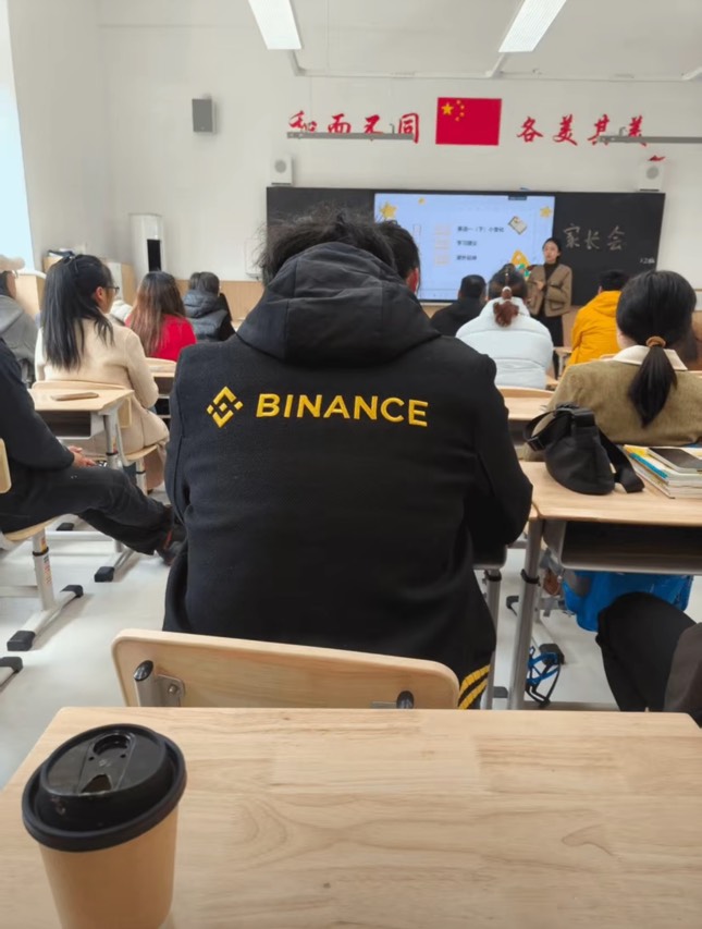 老哥们今天赚了没

40 / 作者:没时间申请 / 