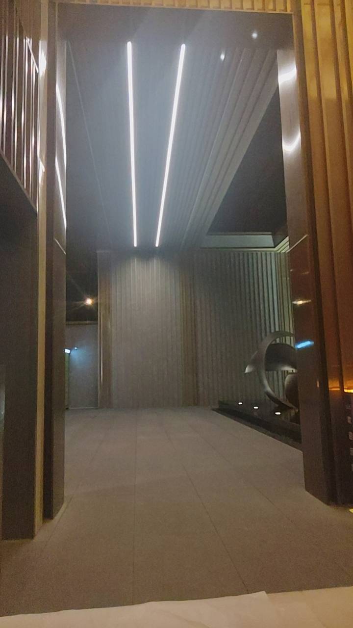 白干三个小时，太严了，连夜跑路


36 / 作者:红嫁衣 / 