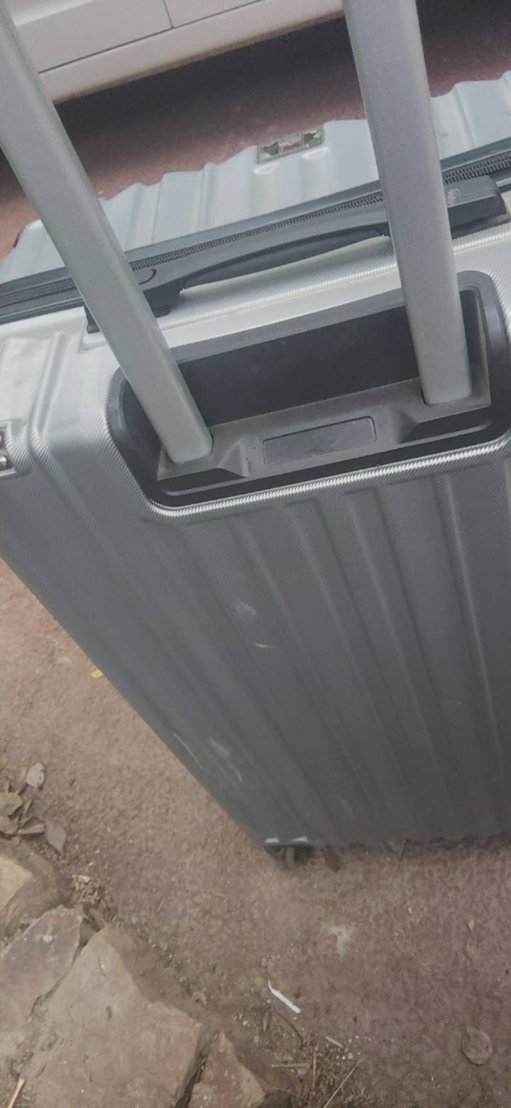 天要黑了，实在没地方去了

8 / 作者:红嫁衣 / 