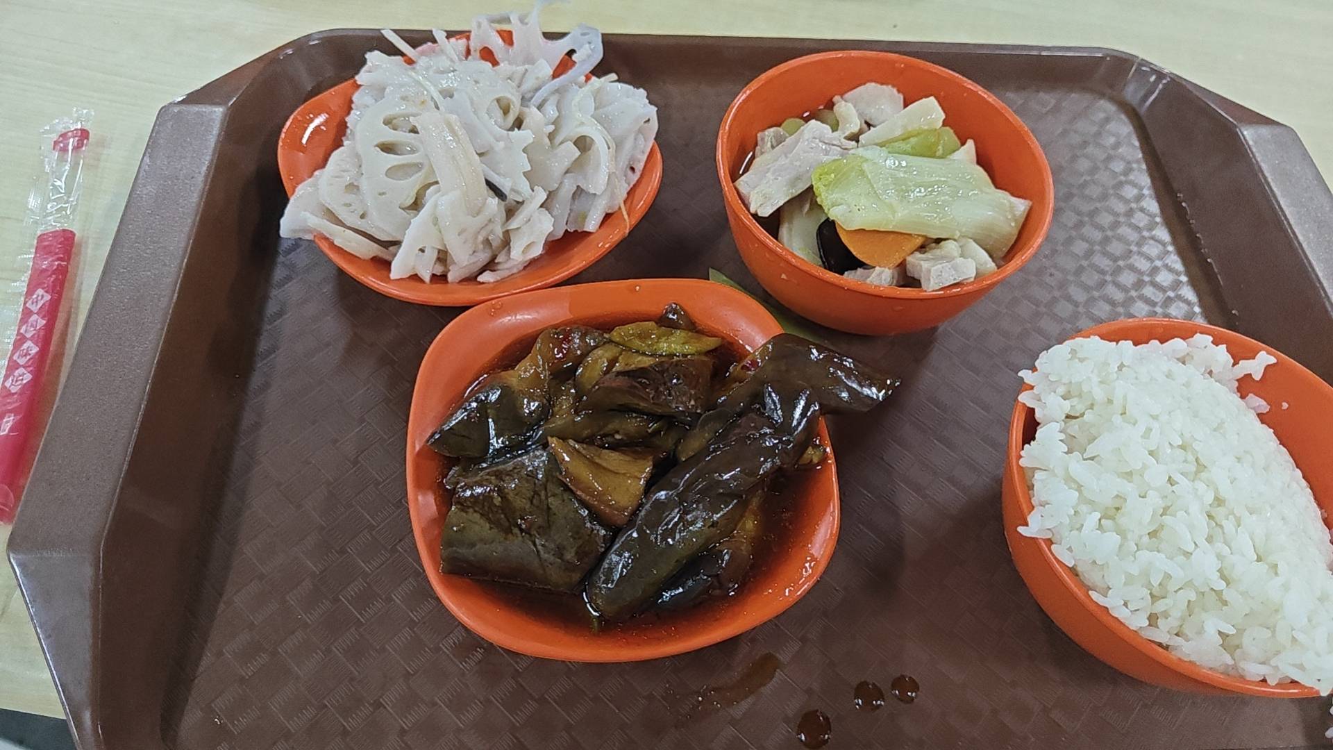 想去大城市跑外卖了老哥们，上海，杭州，苏州，哪个地方适合跑外卖

77 / 作者:熊猫妃子 / 