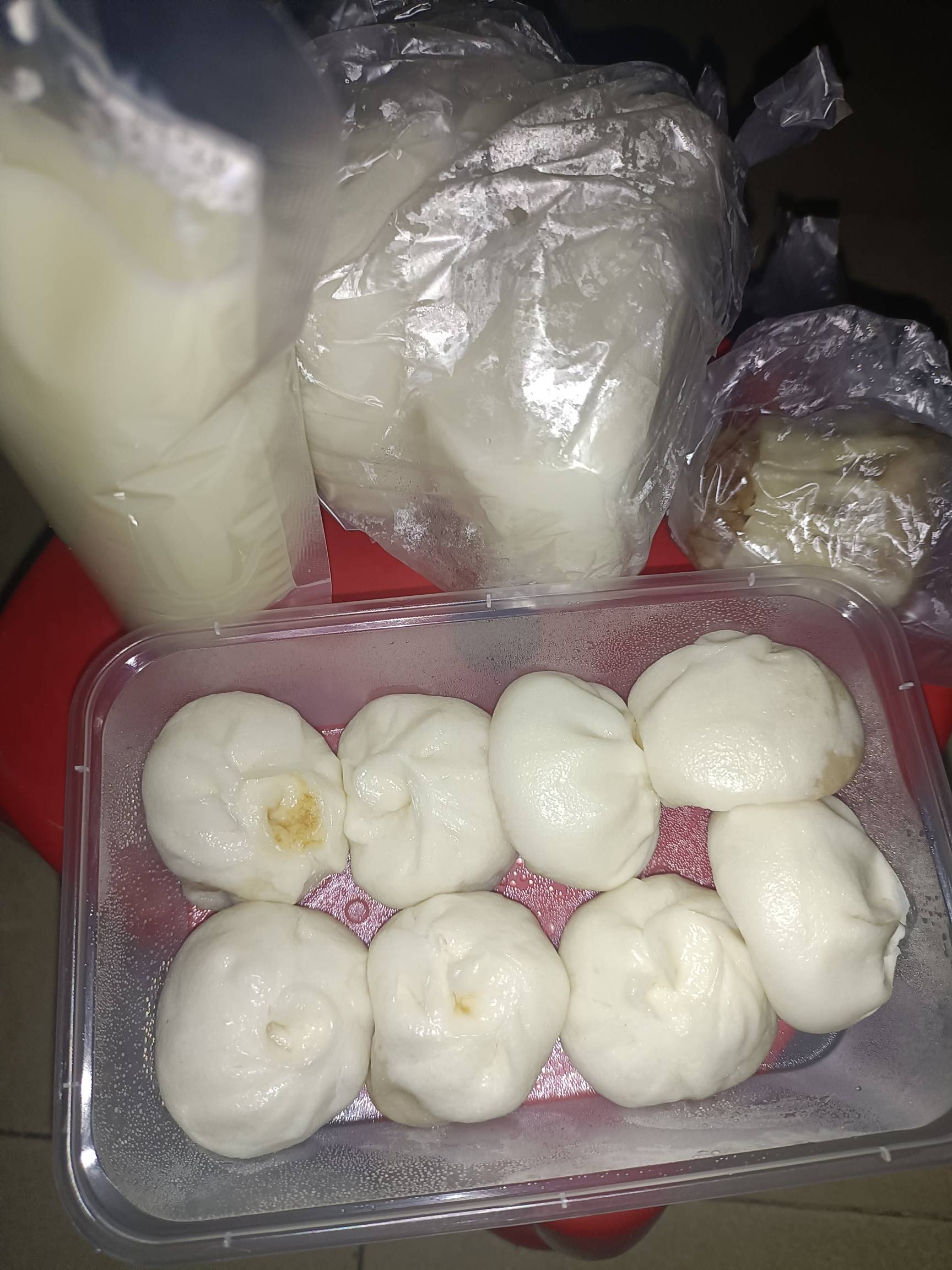 老哥们吃早餐了吗？

29 / 作者:大荒 / 