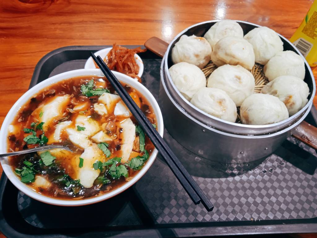 吃完早餐搬砖去了

45 / 作者:卡农最后的深情1 / 