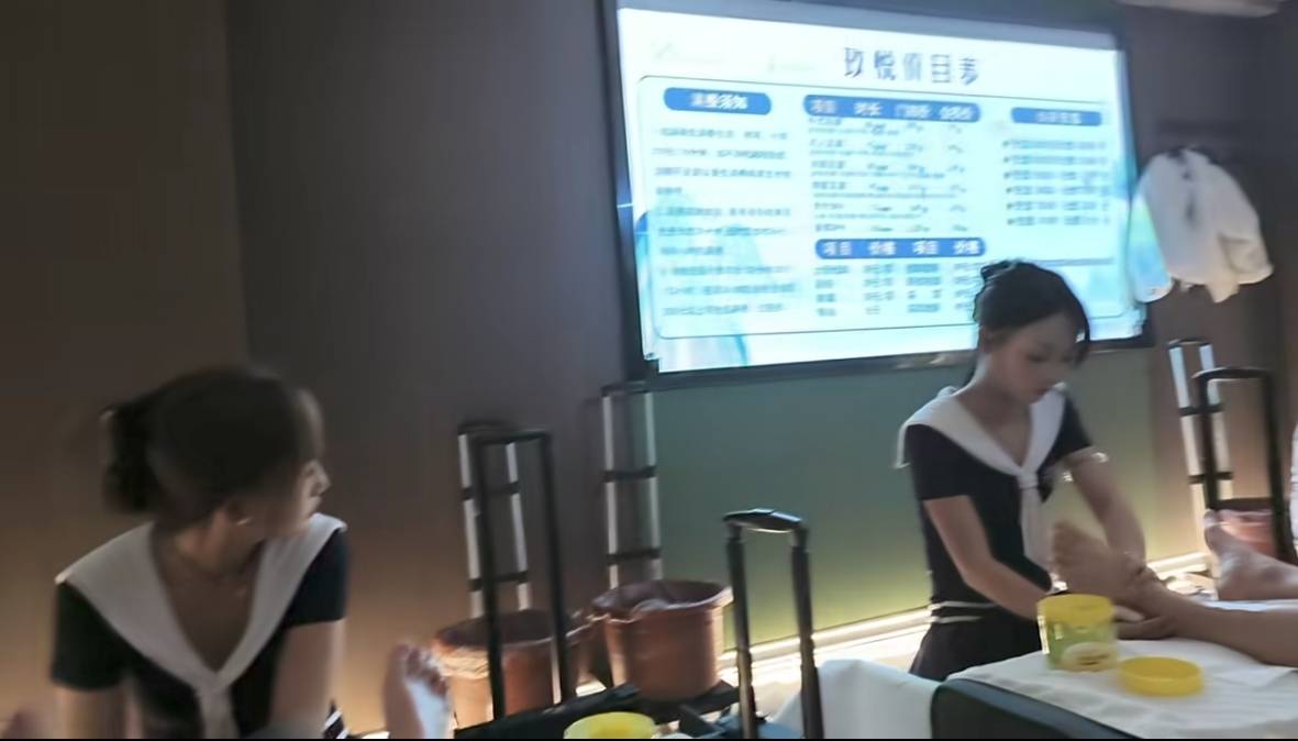 心累！赚钱又全送给别人了！最近赚的几万都给了别人！没水



20 / 作者:迈巴赫S680车主 / 