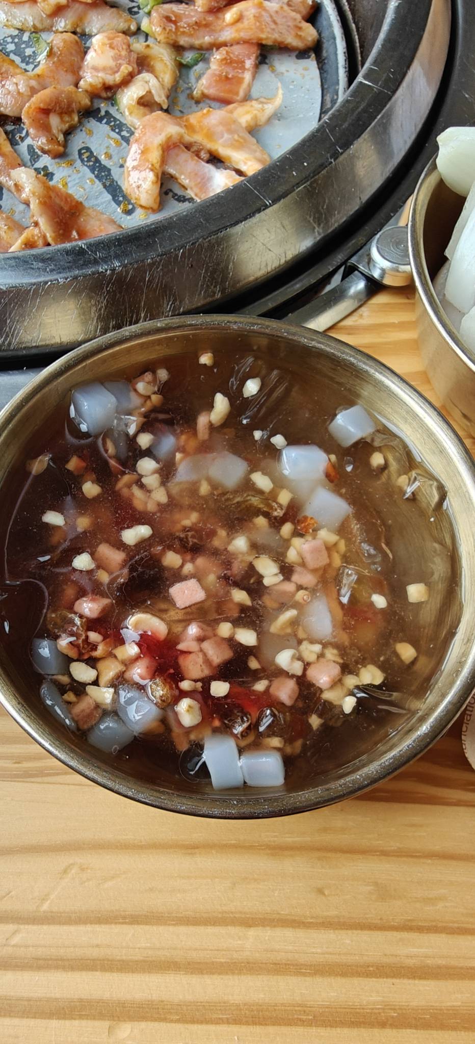 又跑了四千一个周，今天休息，奢侈一把







5 / 作者:时间就是就睡觉 / 