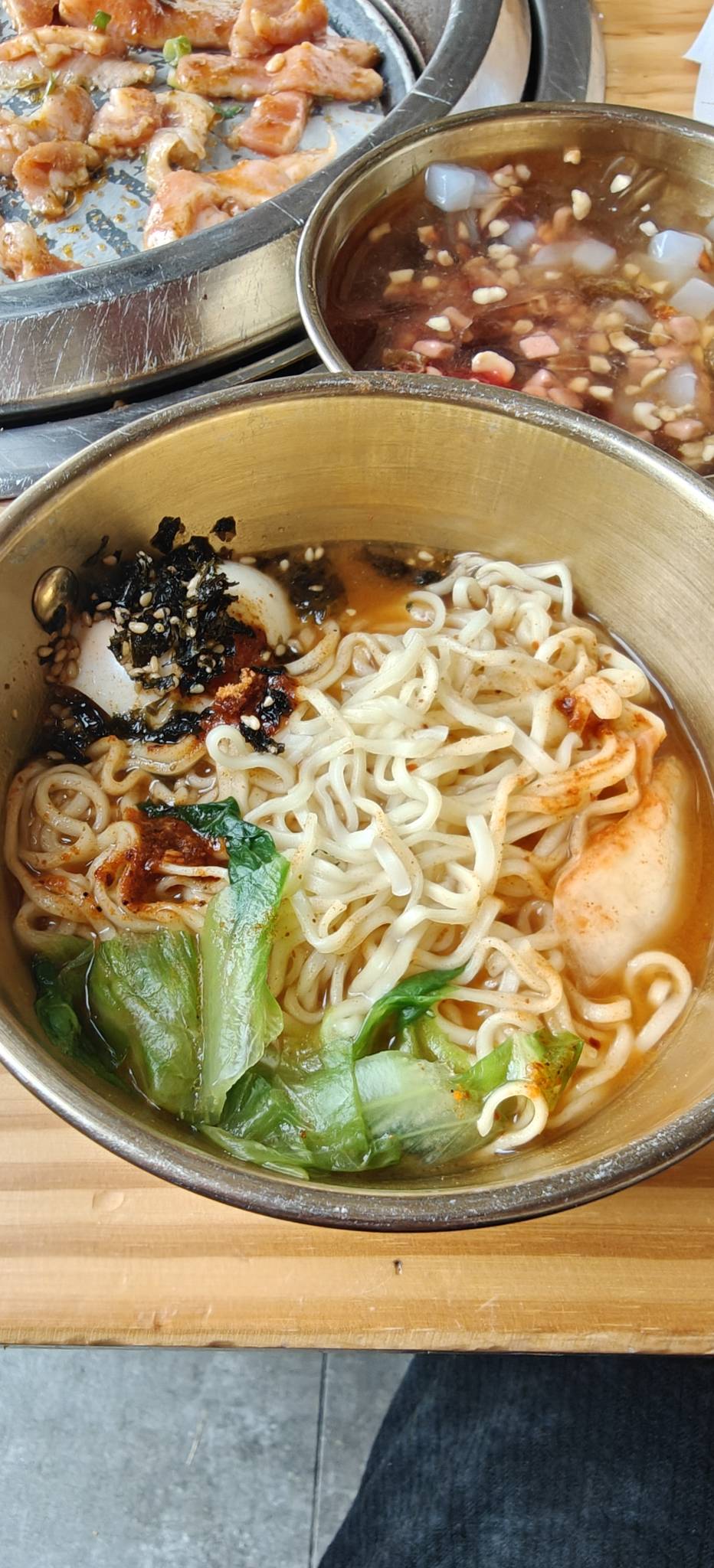 又跑了四千一个周，今天休息，奢侈一把







23 / 作者:时间就是就睡觉 / 