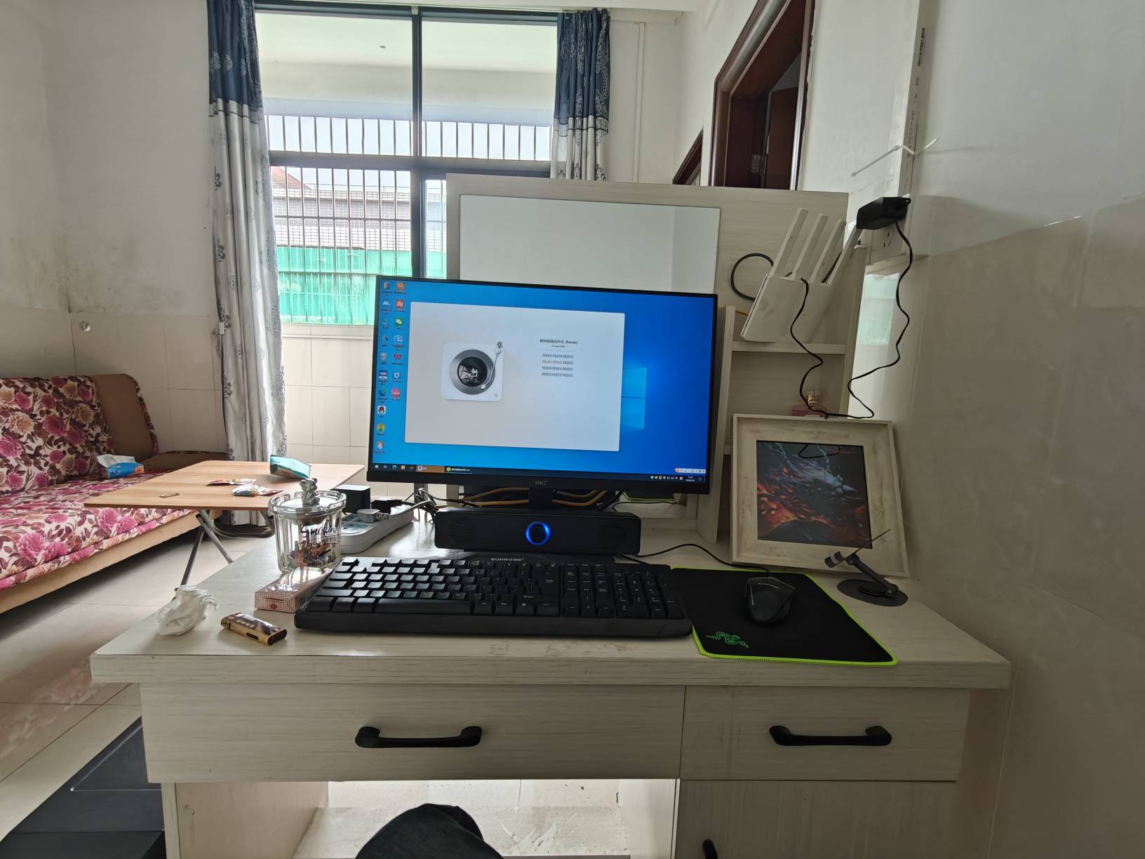 在挂b房待久了 不想上班了 怎么办 老哥们

29 / 作者:落榜书生 / 