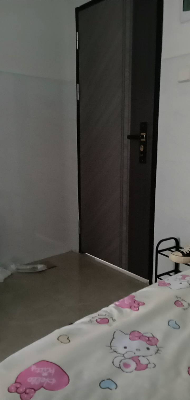 老哥们我回来了在外面好像听不到声音哇

30 / 作者:你家徐大爷 / 