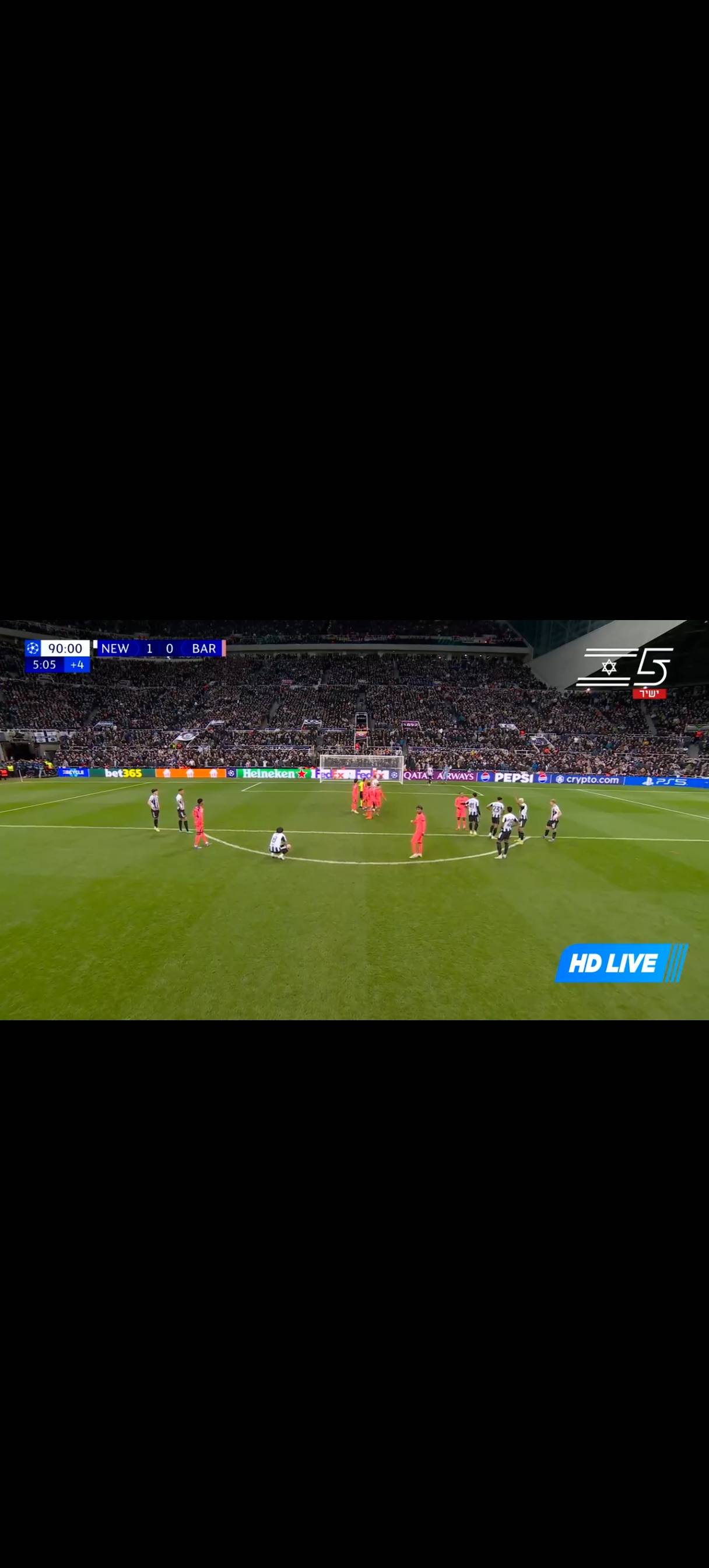 85分钟纽卡进球，巴萨补时读秒判点球绝平，纽卡欧冠就到这了，主场没拿到优势


10 / 作者:老农飞行员8 / 