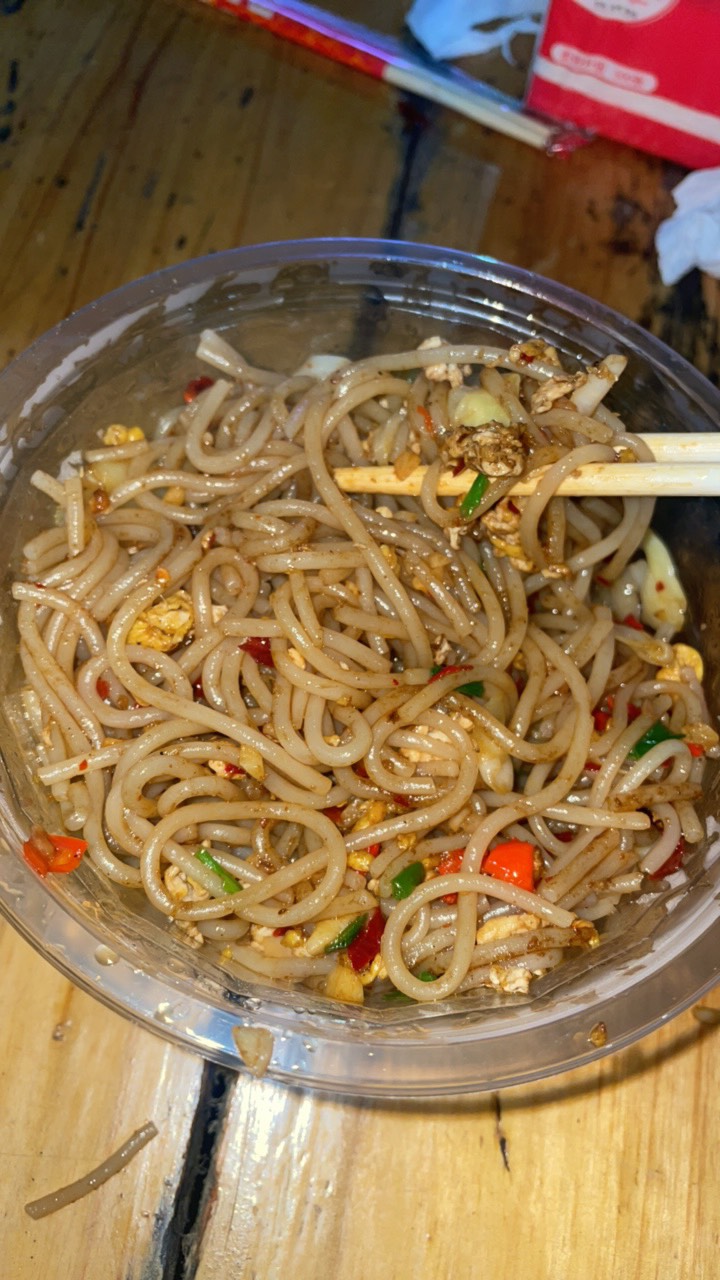 吃粉啊，老哥们

59 / 作者:溜达发财 / 