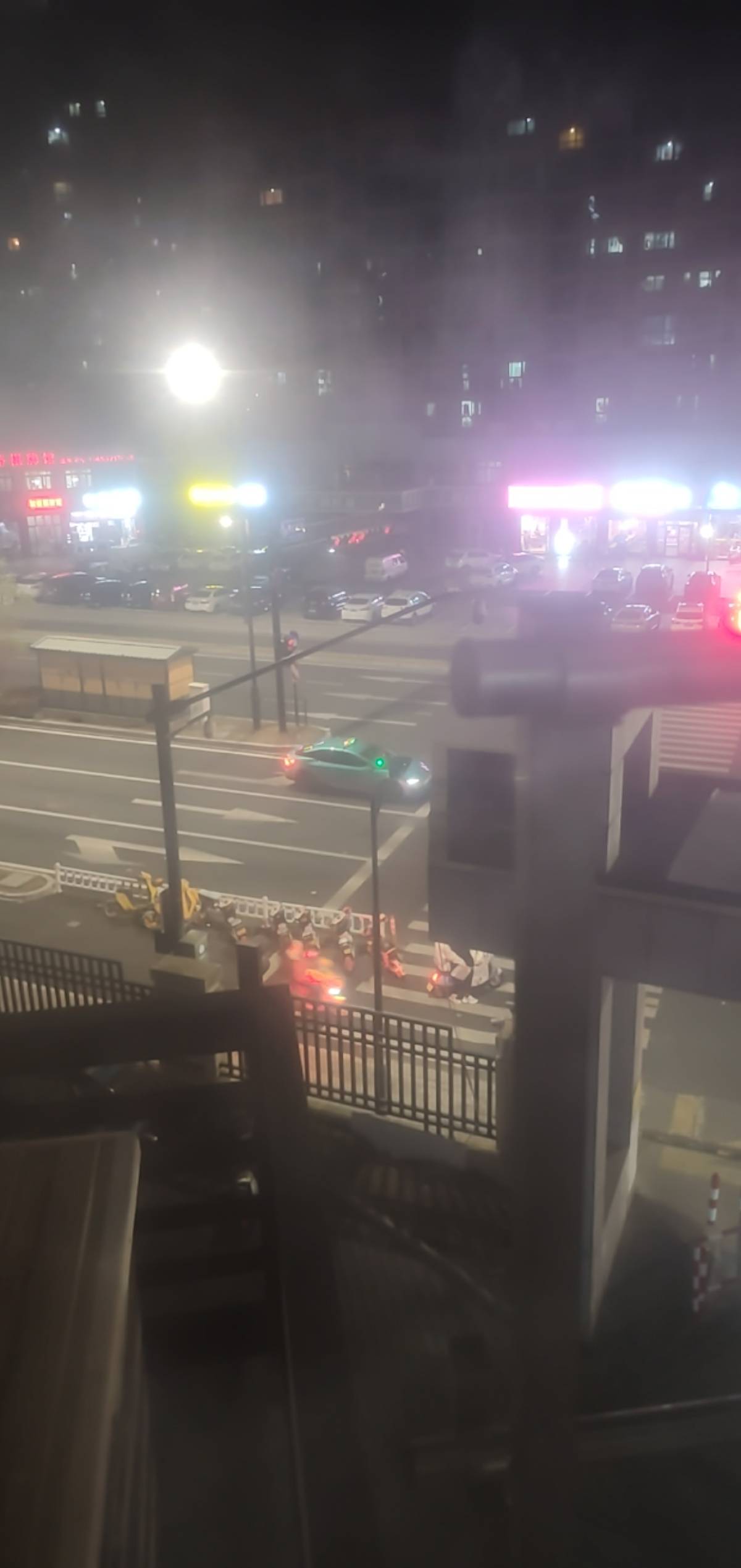 被执行人废了1年了，身上还有600块打算明天去买车跑外卖，提现到朋友卡里目前看了一下88 / 作者:念雪？ / 