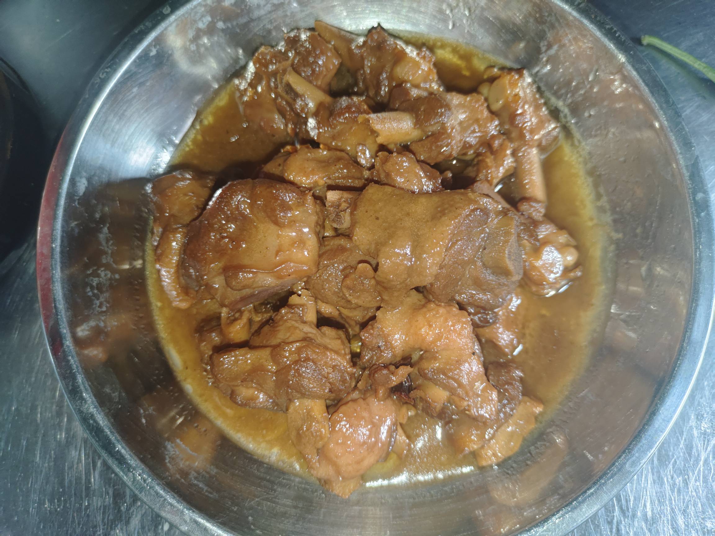 老哥们吃饭了


58 / 作者:子虚唯1 / 