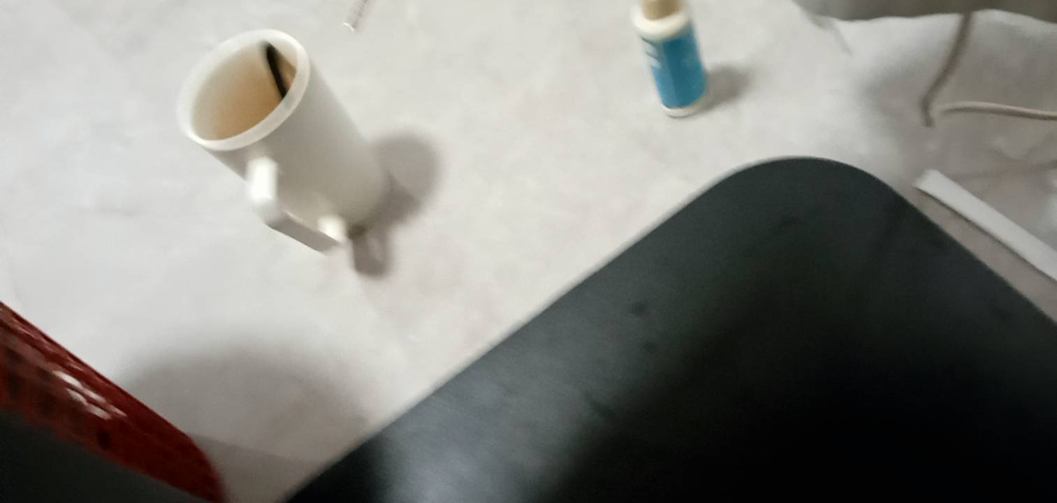 老哥们哈 前面7楼一个孩子我就没计较了哈 然后搬5楼来的  隔壁可不是孩子 刚刚昨天没47 / 作者:你家徐大爷 / 