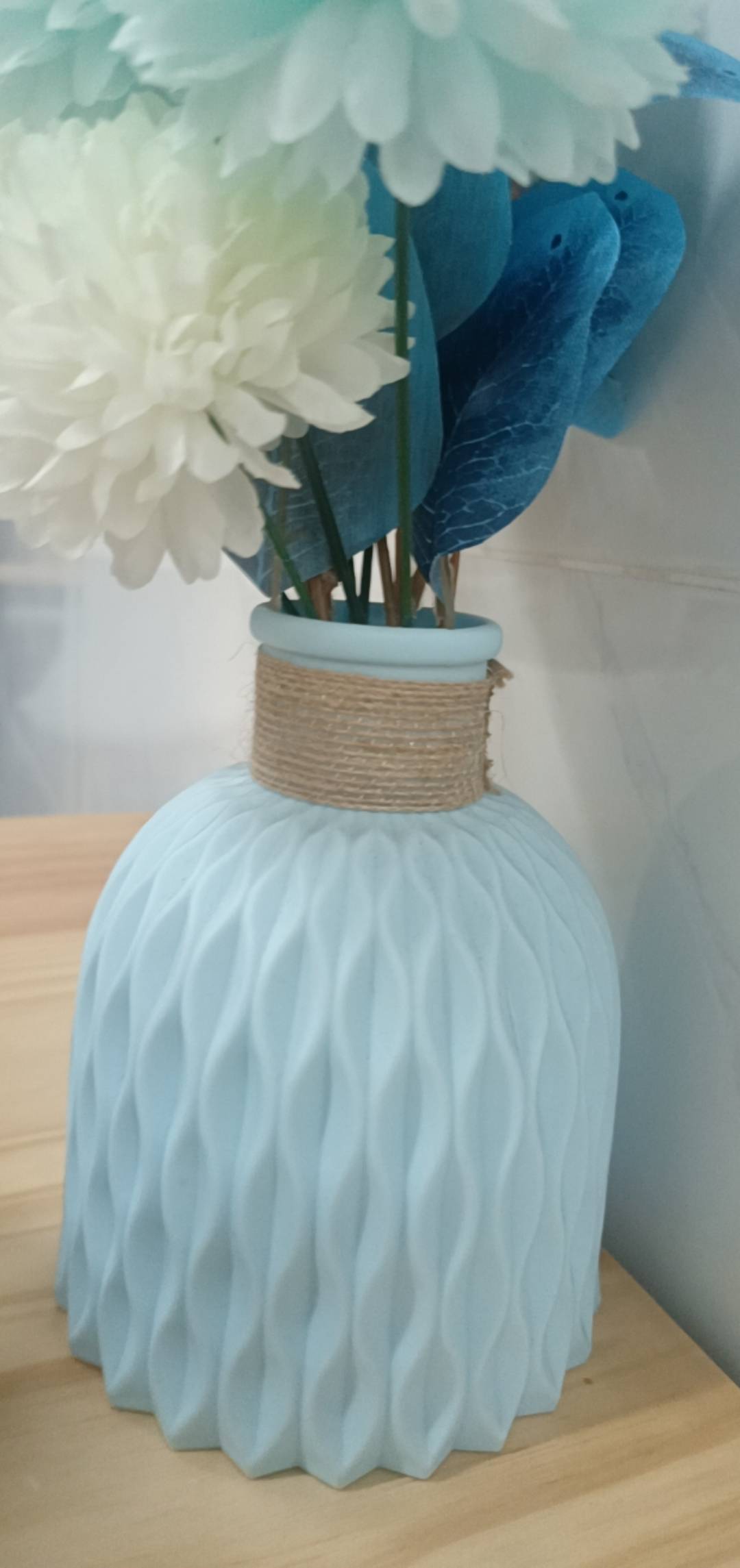 上班是唯一的出路

80 / 作者:v18883340973 / 