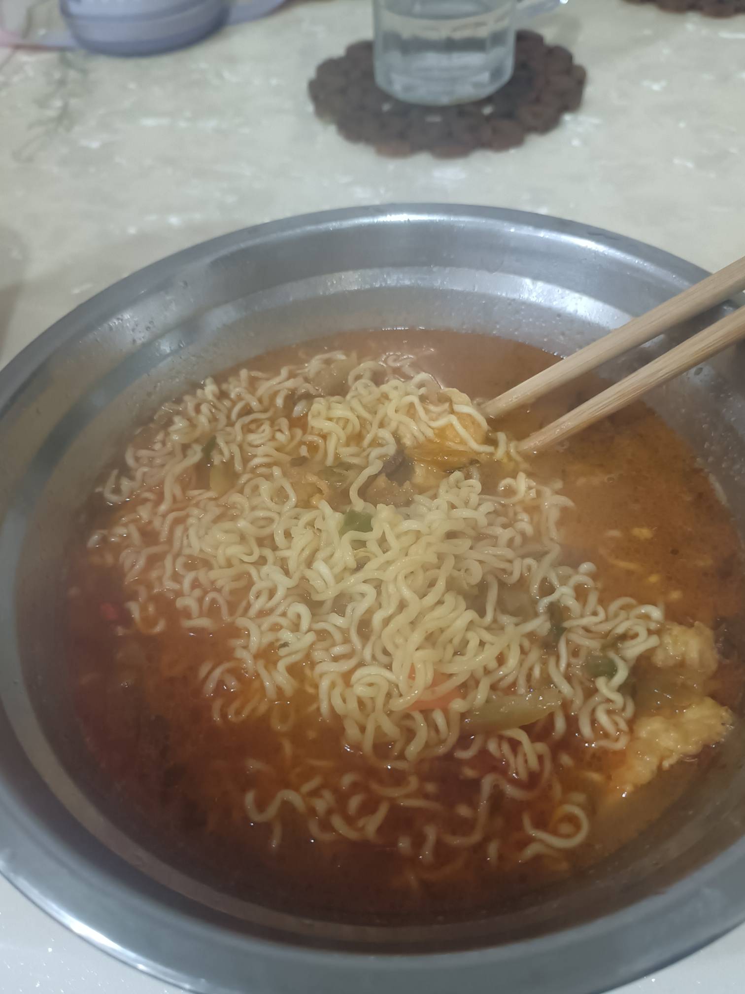 吃早饭了 老哥些

95 / 作者:v18883340973 / 