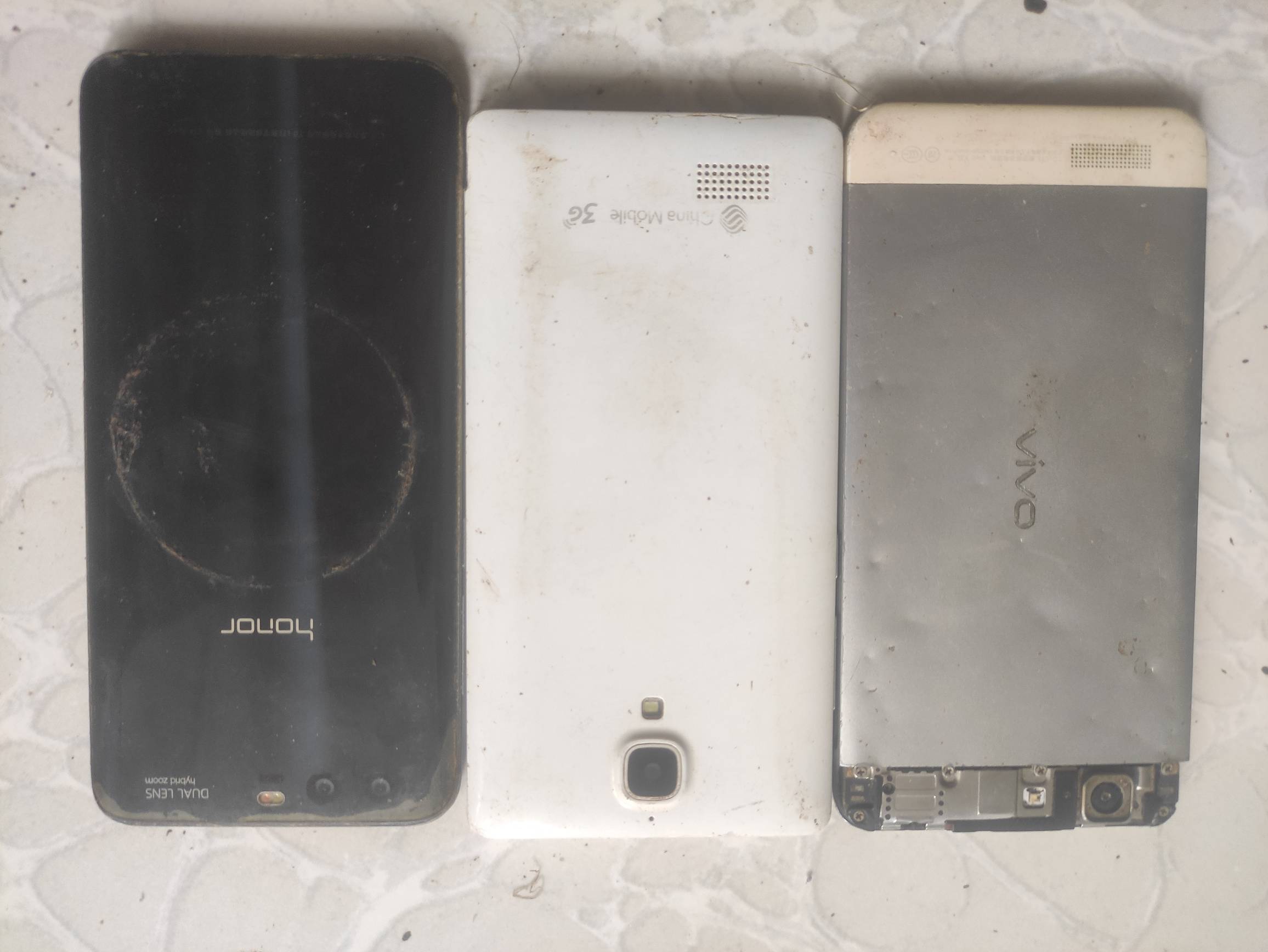 3个lj报废手机挂多少合适

49 / 作者:镂空针织衫 / 