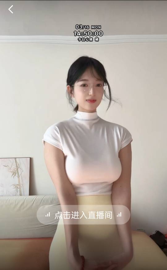 老哥们
三角洲出号换绑期间
买家天天上号亏了几千万哈夫币还开了通行证，结果换绑失败100 / 作者:一去二三十里 / 